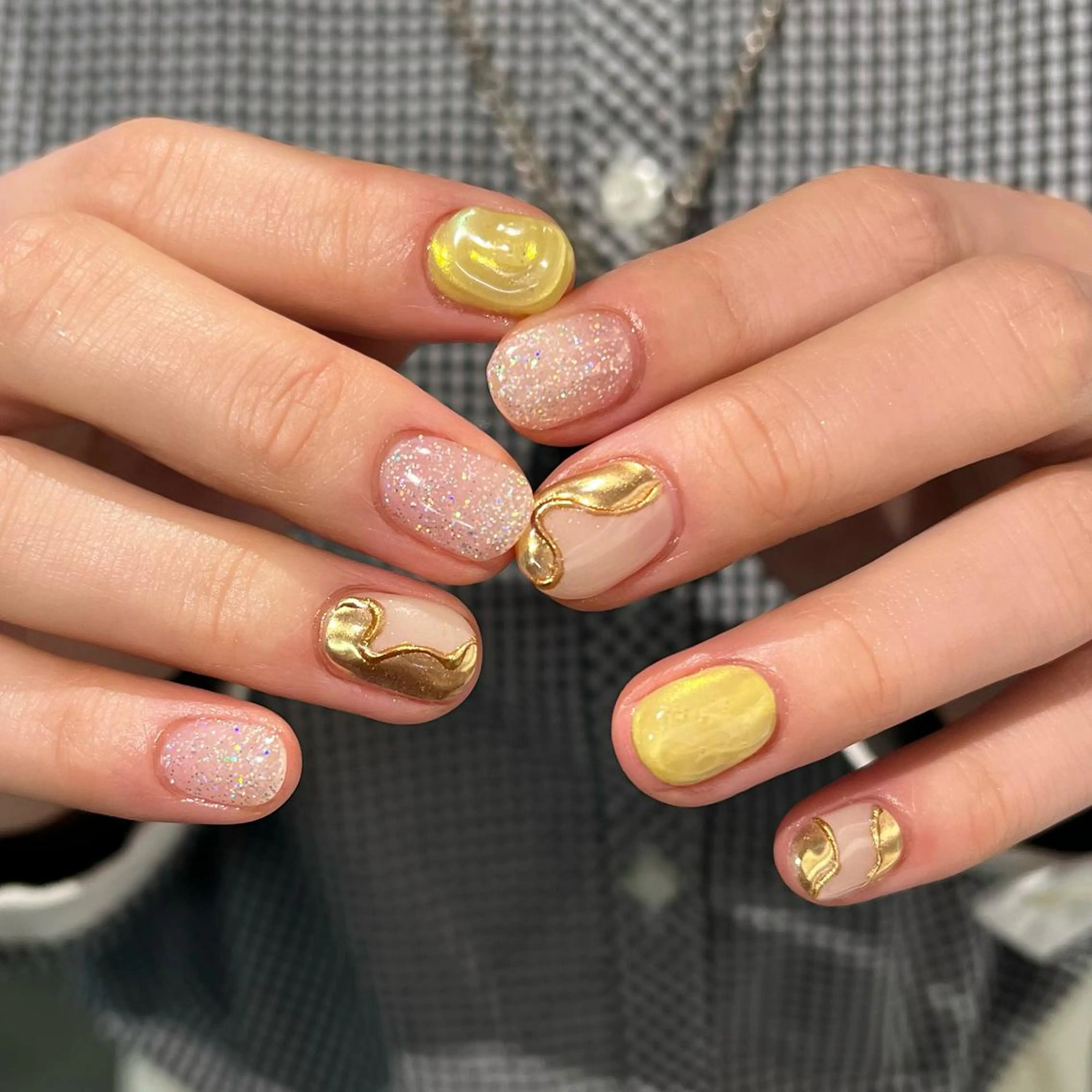 ネイル アートネイル 成人式 持ち込み Nico所属・Nico🌛 Karenのネイルデザイン