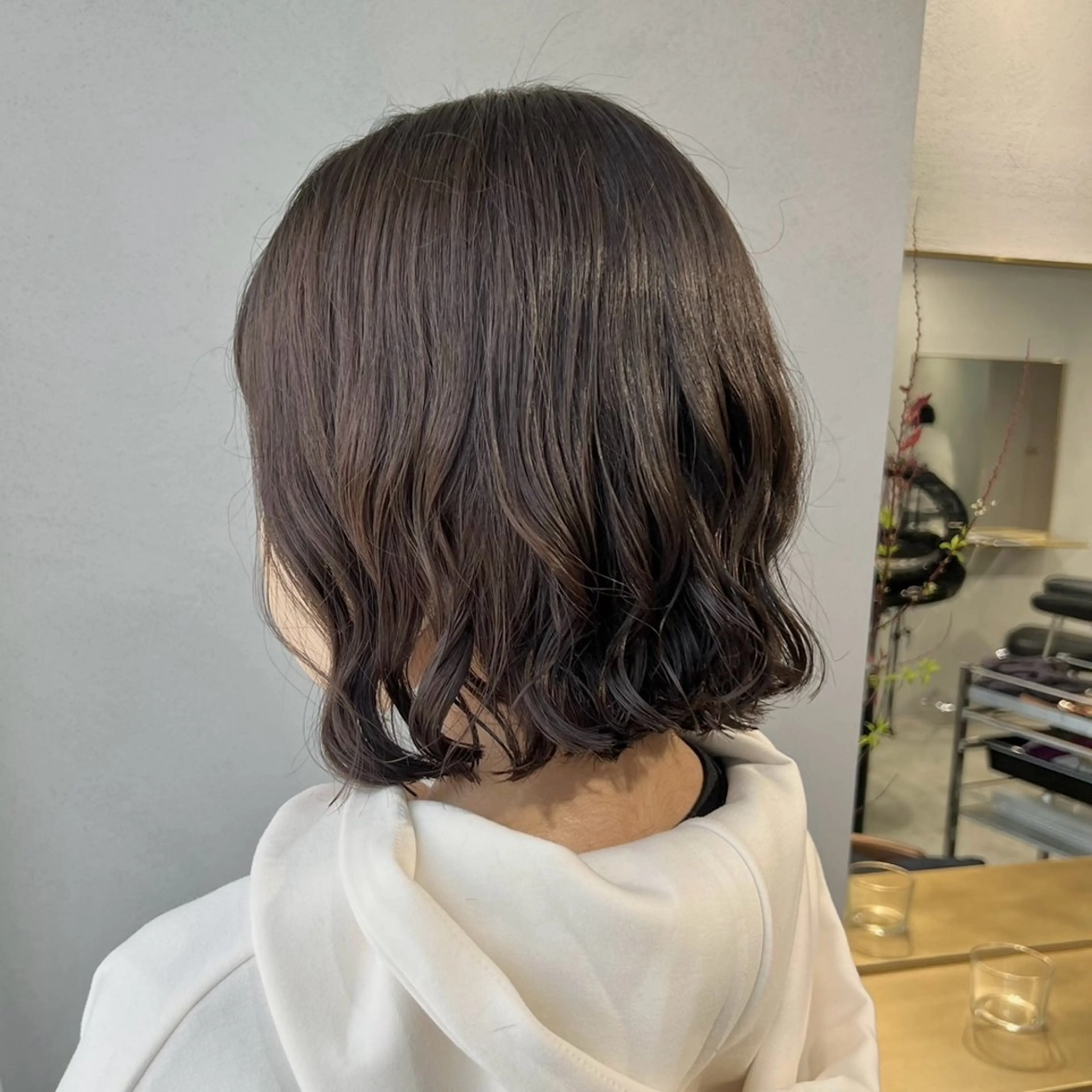 ショート カラー パーマ akane/ボブ /オリーブ/ブラウンのヘアスタイル