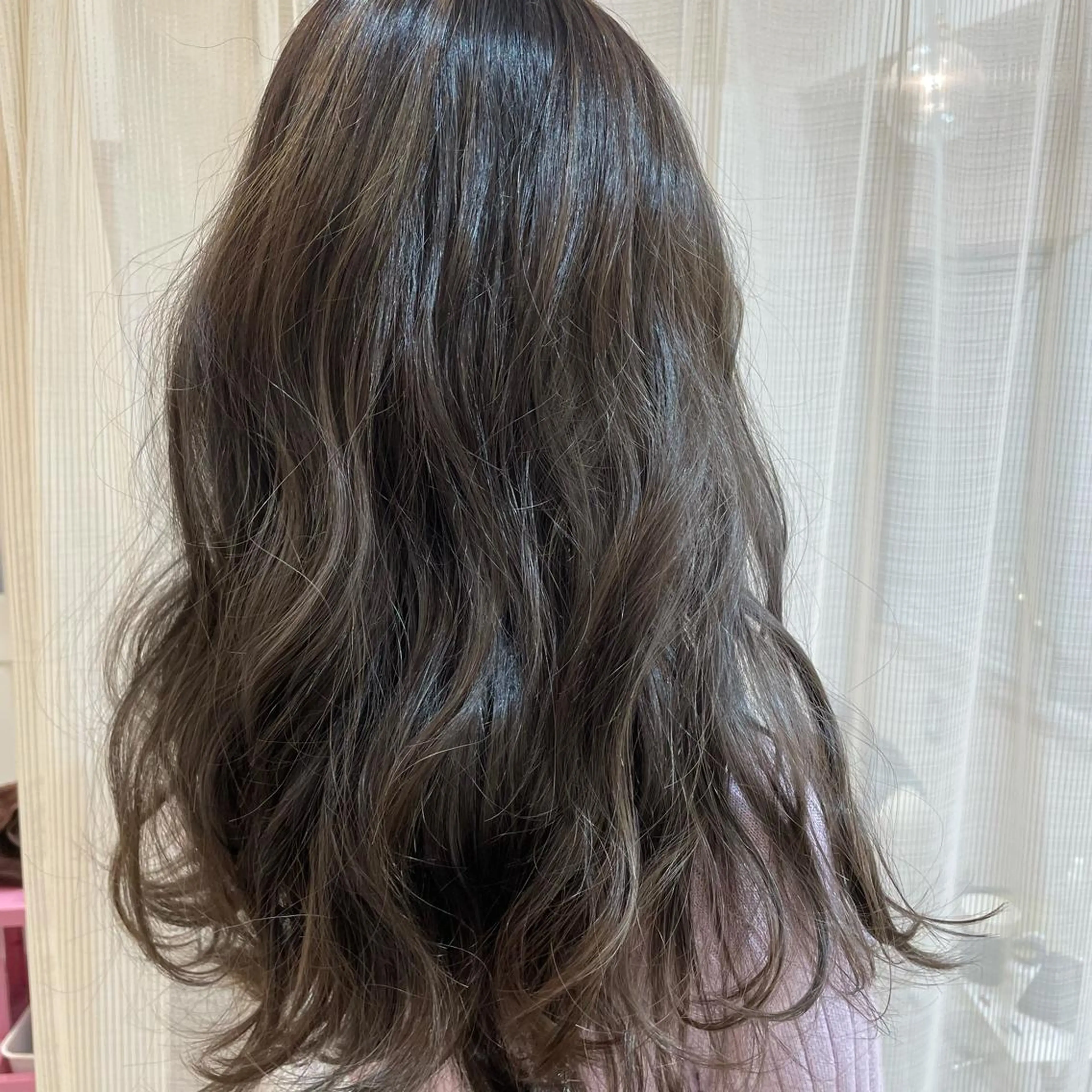 セミロング マホ/日吉/髪質改善 /レイヤー/ガーリーのヘアスタイル