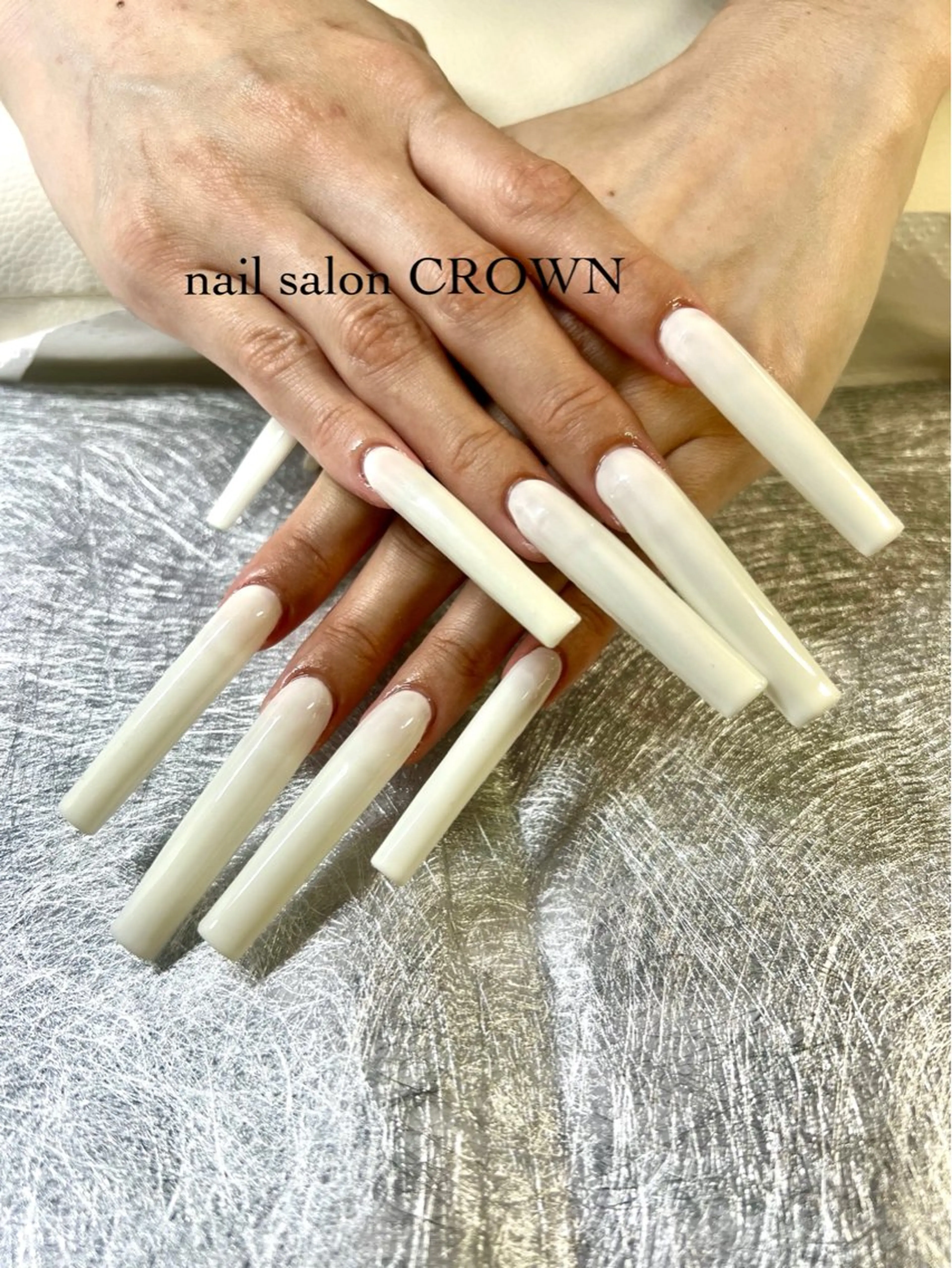 ネイル 長さ出し ロングネイル ワンカラーネイル スカルプネイル シンプルネイル nail salon CROWNのネイルデザイン