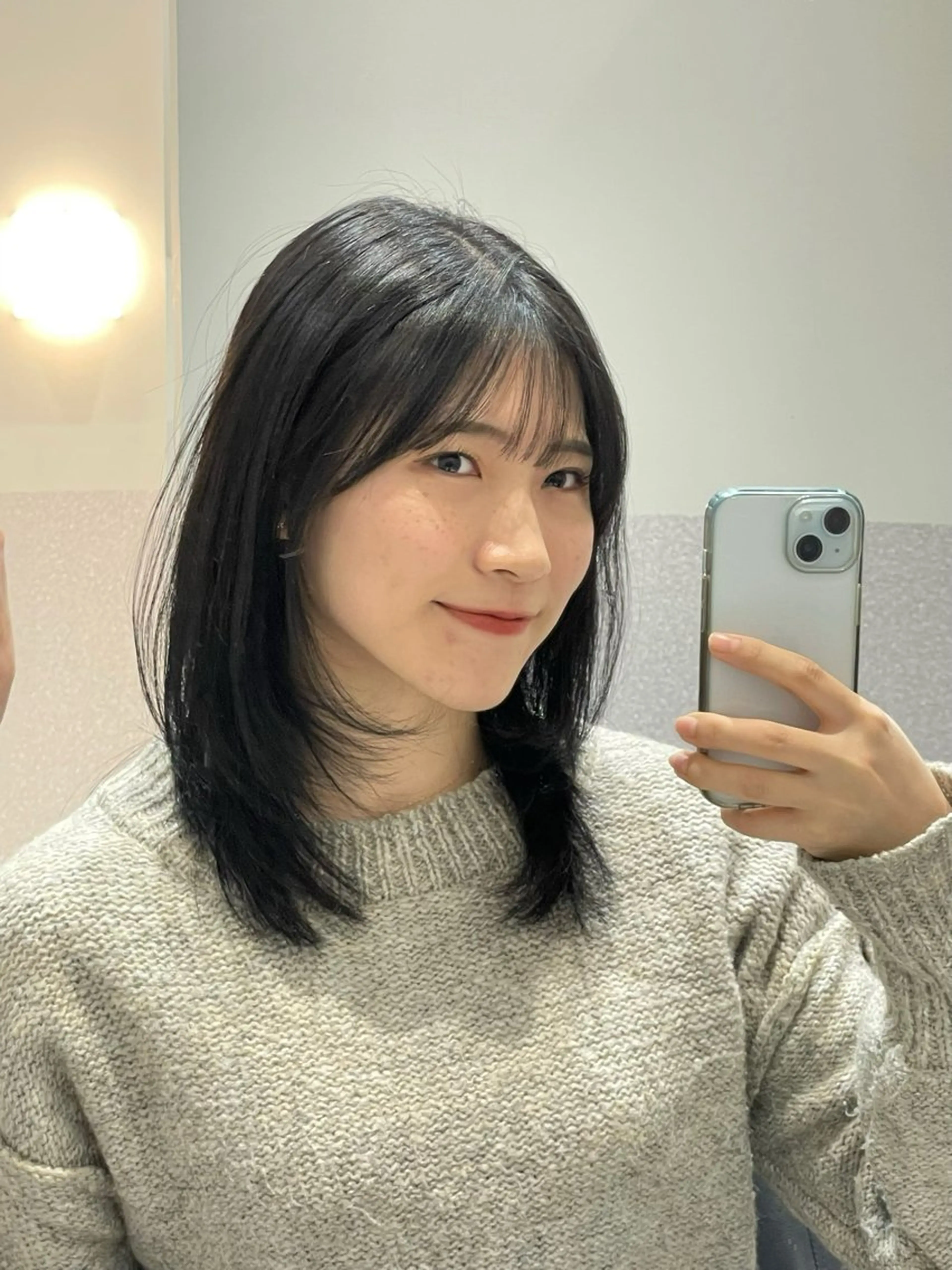 ミディアム ミディアムレイヤー ハッシュカット ハイレイヤー 韓国風ヘア レイヤーカット カット ヘアカラー トリートメント ❤︎︎韓国ヘア❤︎︎ 𝑺𝒉𝒊𝒉𝒐のヘアスタイル