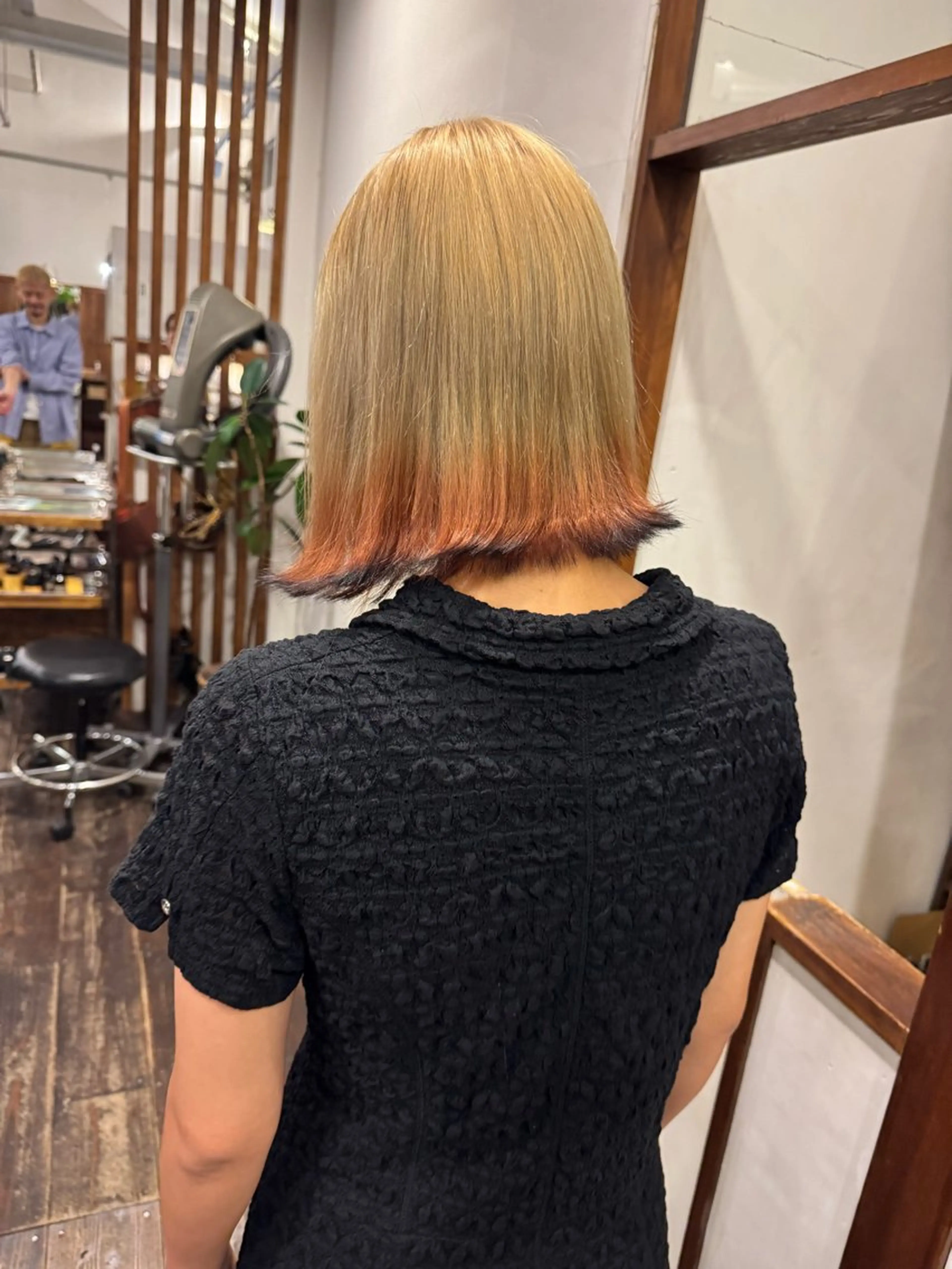 カラー ブリーチ 狐カラー MOK大阪梅田店 Asahiのヘアスタイル