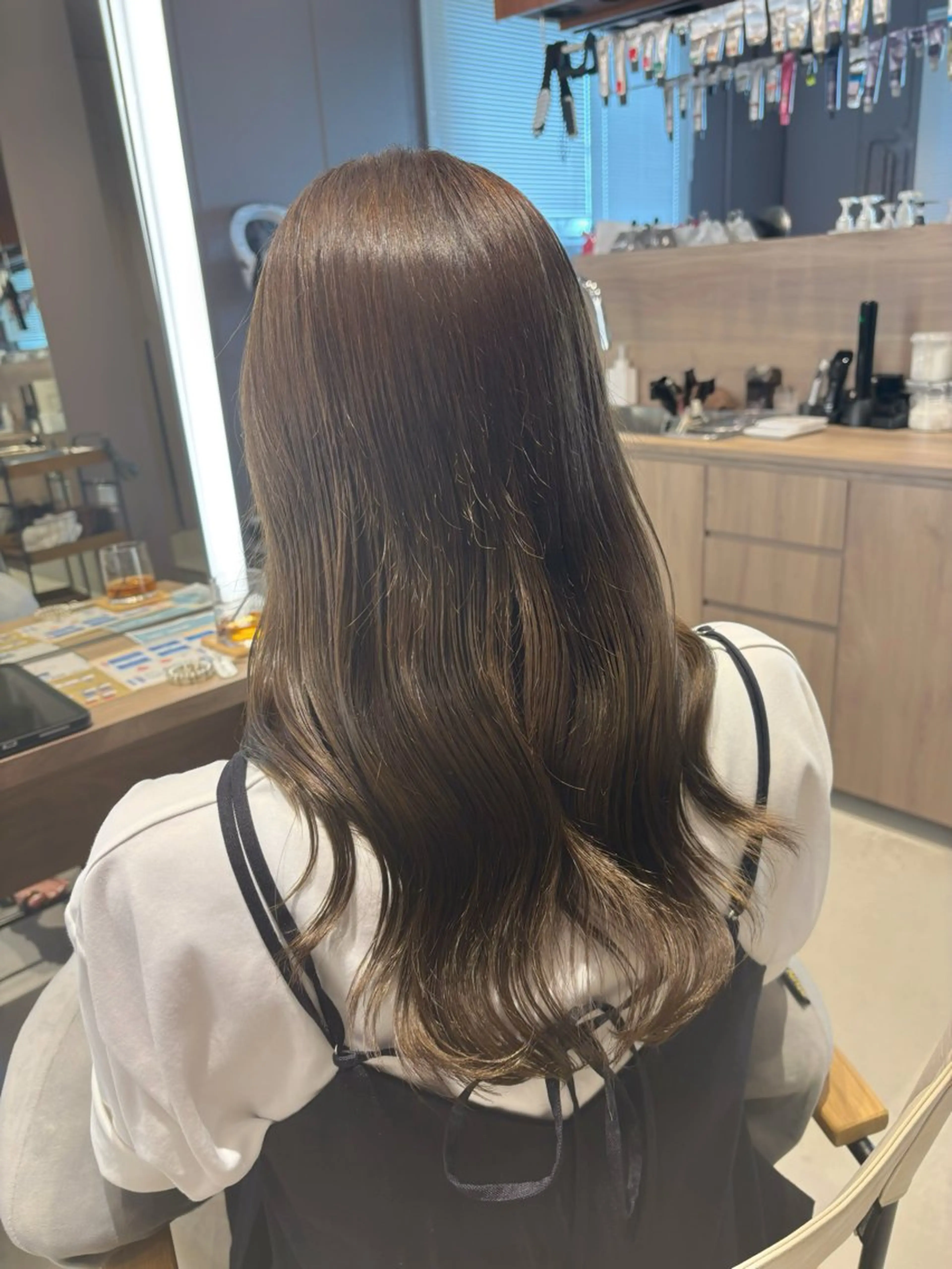 セミロング カラー ベージュカラー 透明感カラー カット ヘアカラー レイヤーカット/ボブ /nene🍥⋆*のヘアスタイル