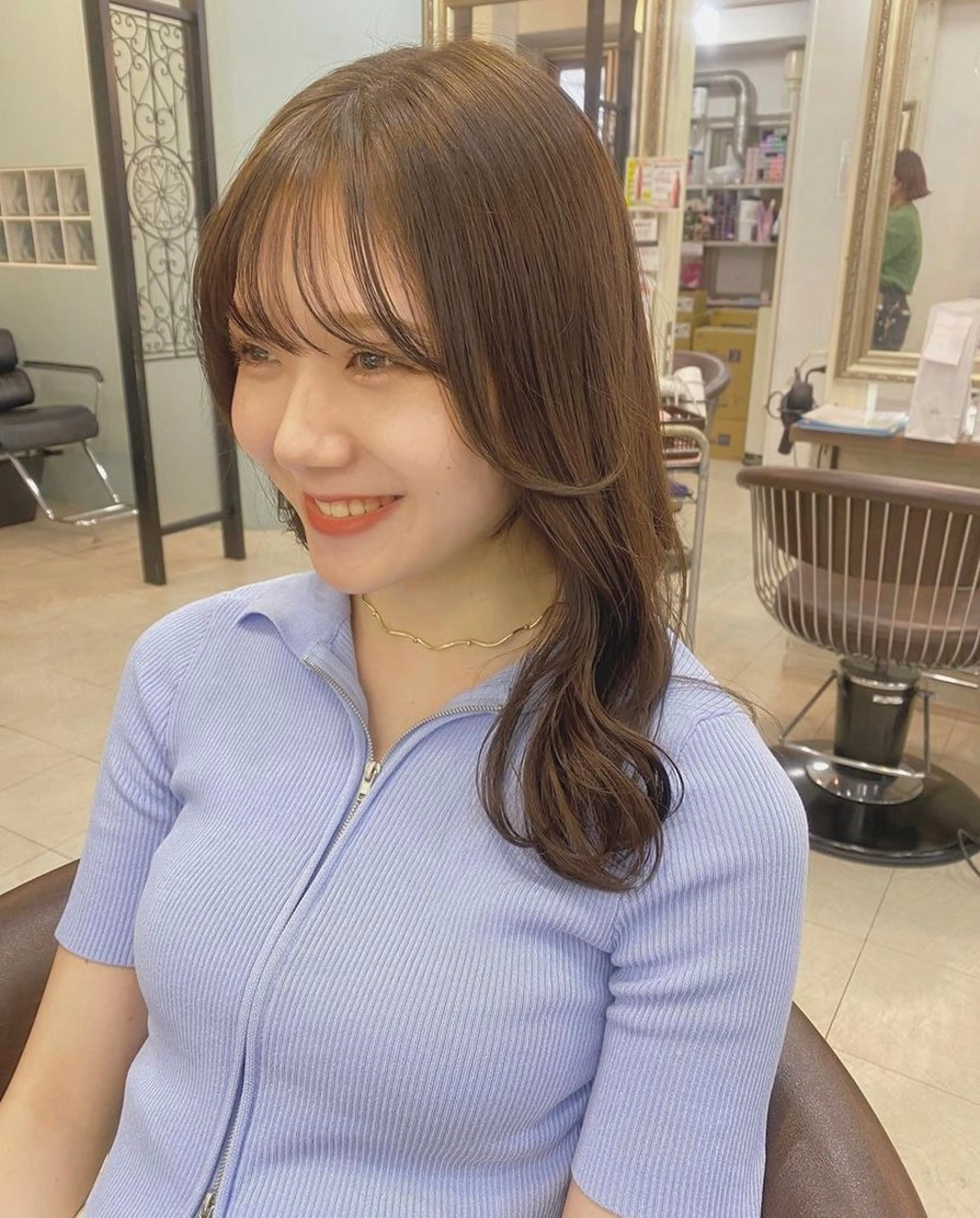 セミロング kame🤍 韓国ヘア🇰🇷🖤のヘアスタイル