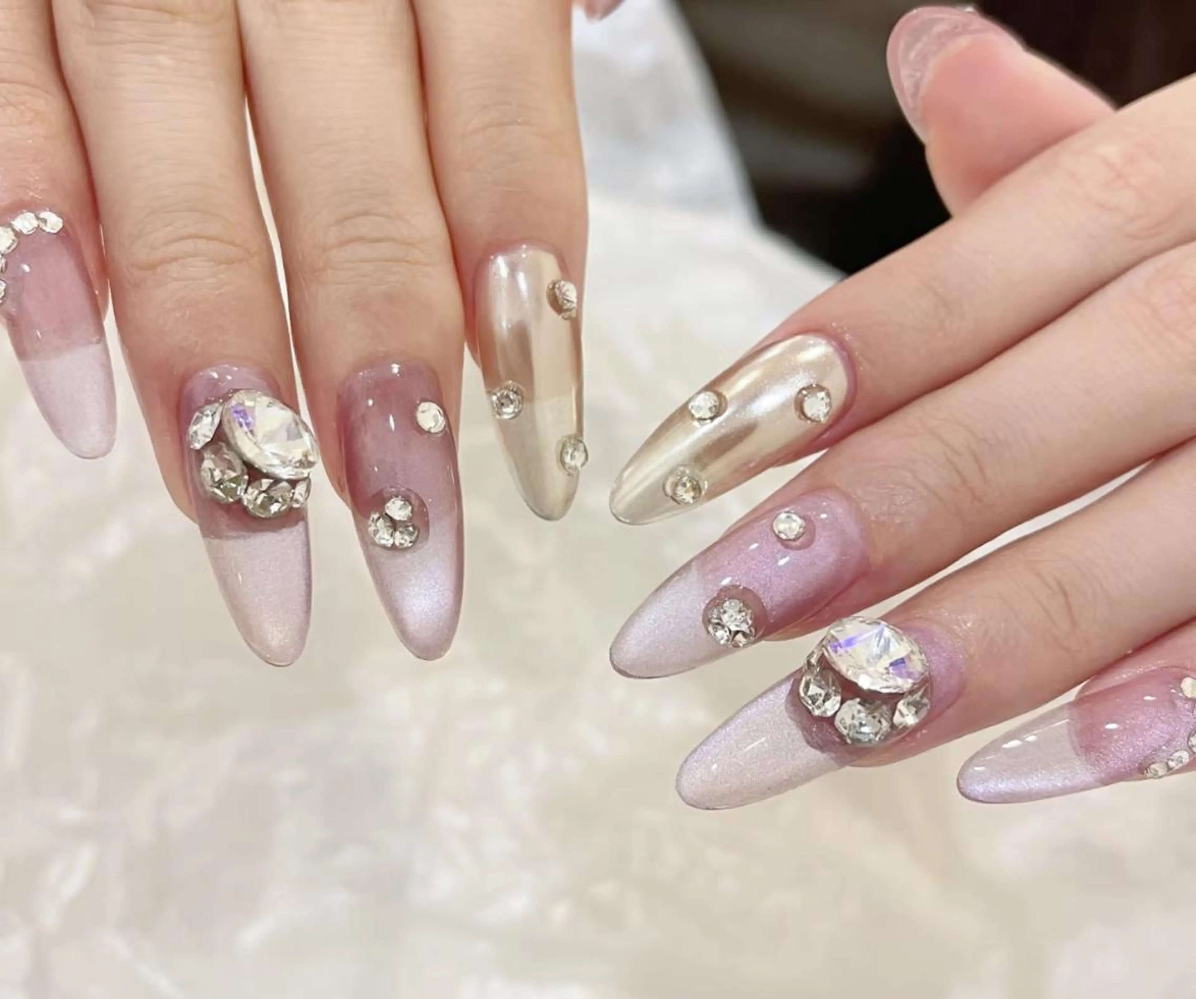 ネイル ハンドネイル 🍑 momo_nailのネイルデザイン