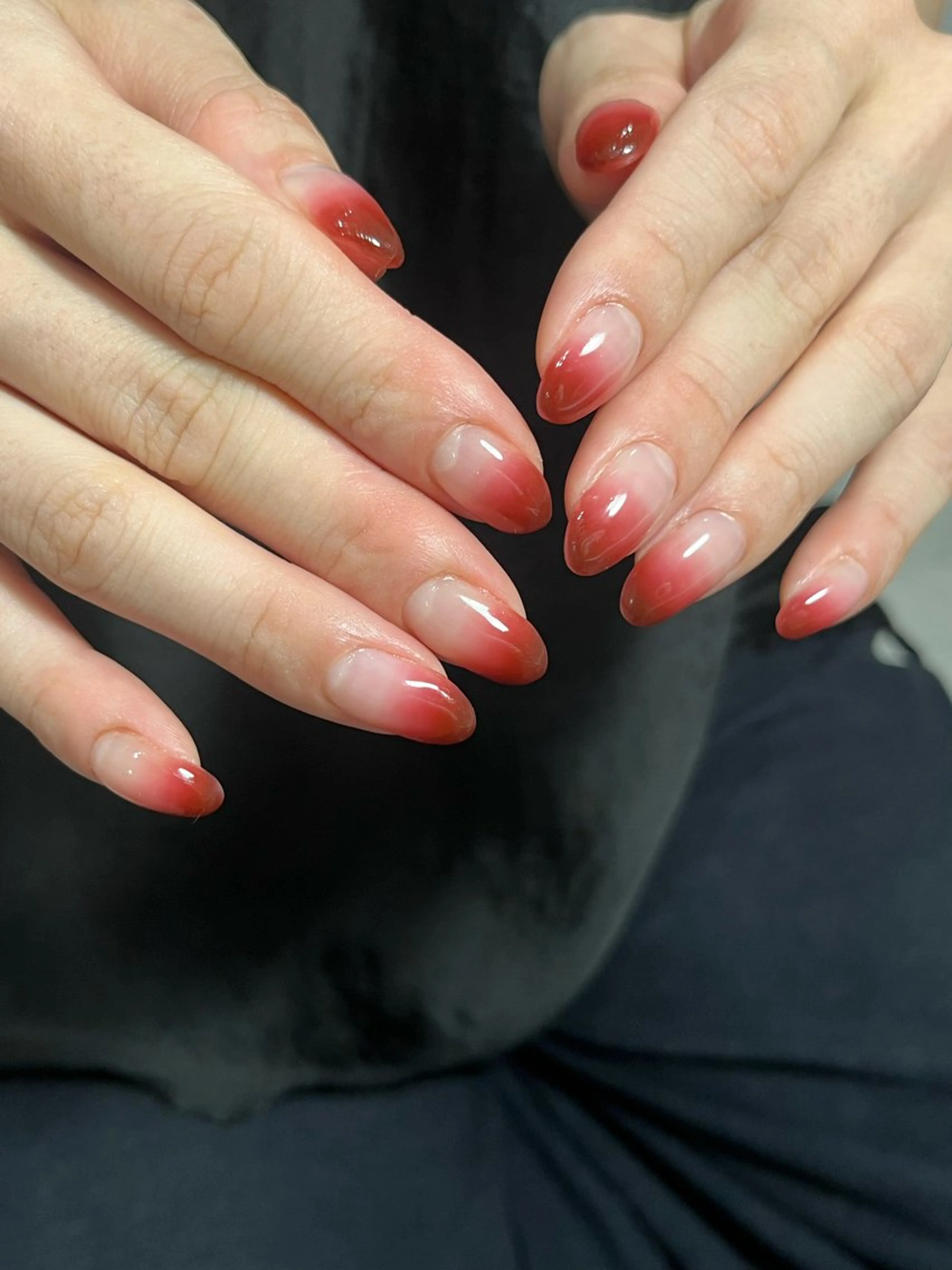 ネイル ハンドネイル ハンドケア pu+on. nailworks所属・fuyumi / ニュアンスネイルのネイルデザイン