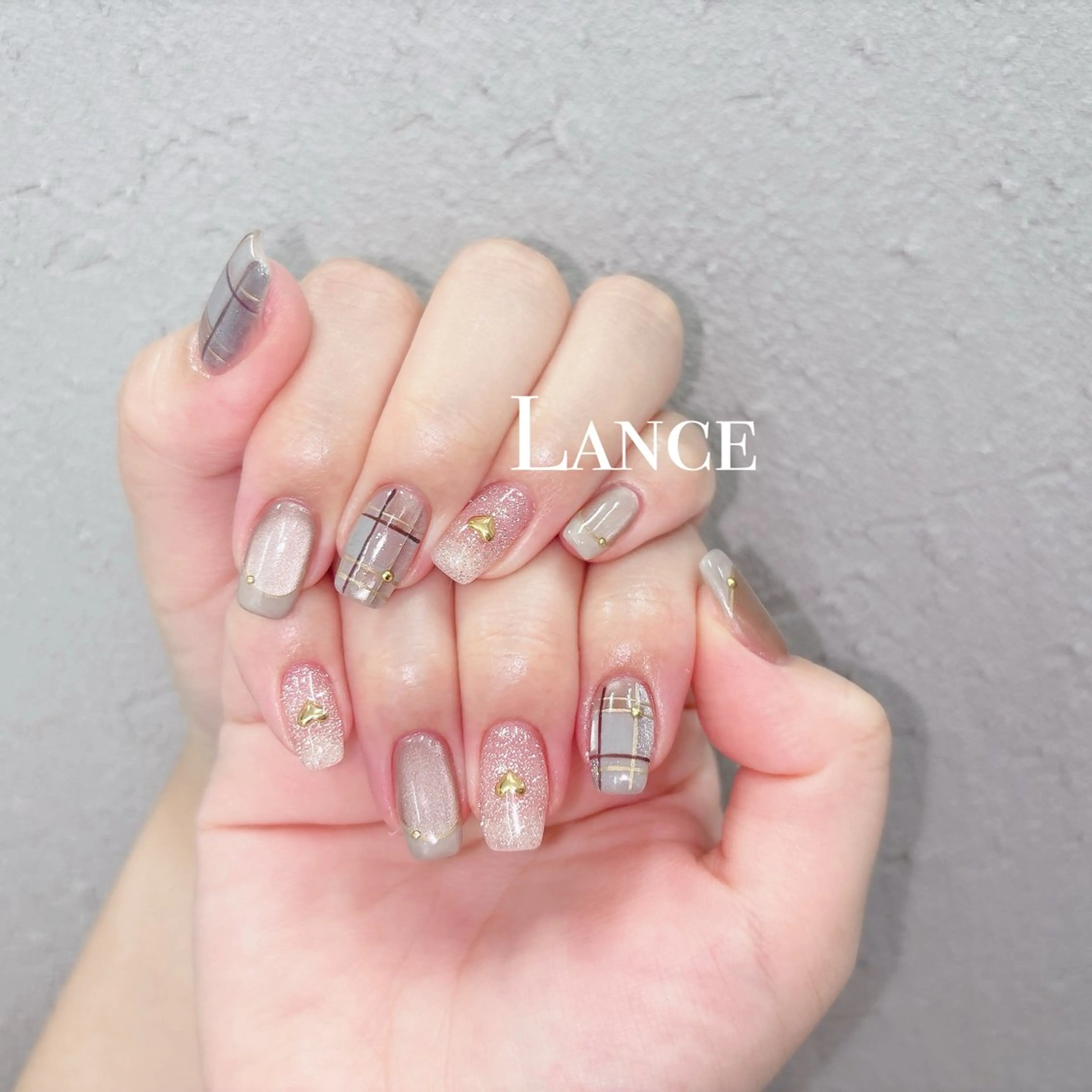 ネイル オーロラネイル フットネイル 氷ネイル・うるうるネイル キラキラネイル 韓国ネイル ハンドネイル Lance nailのネイルデザイン