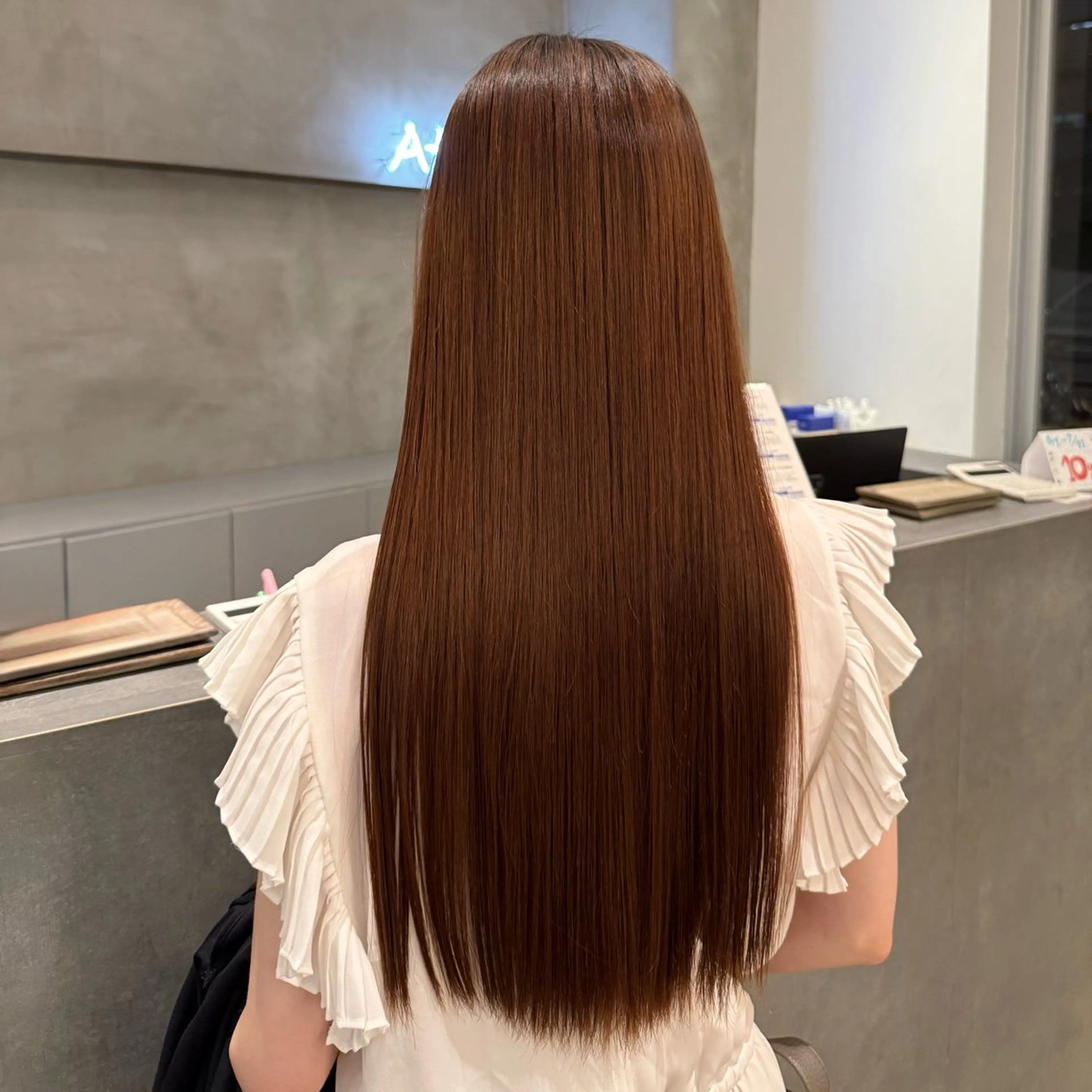 パーマ 縮毛矯正 Atoro所属・ストレート｜ブリーチ ｜honokaのヘアスタイル