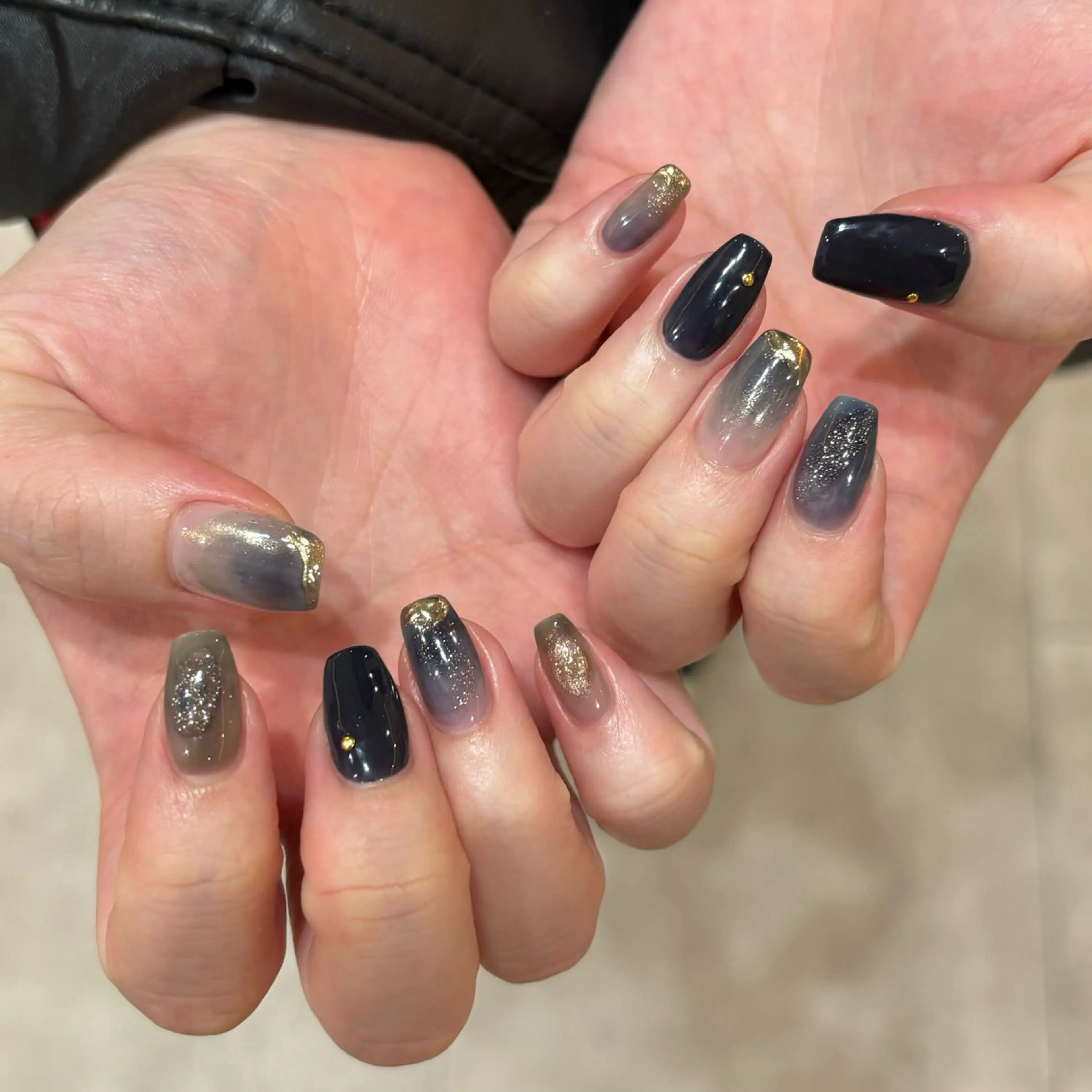 ネイル 12・1月分受付中 🍋narumiのネイルデザイン