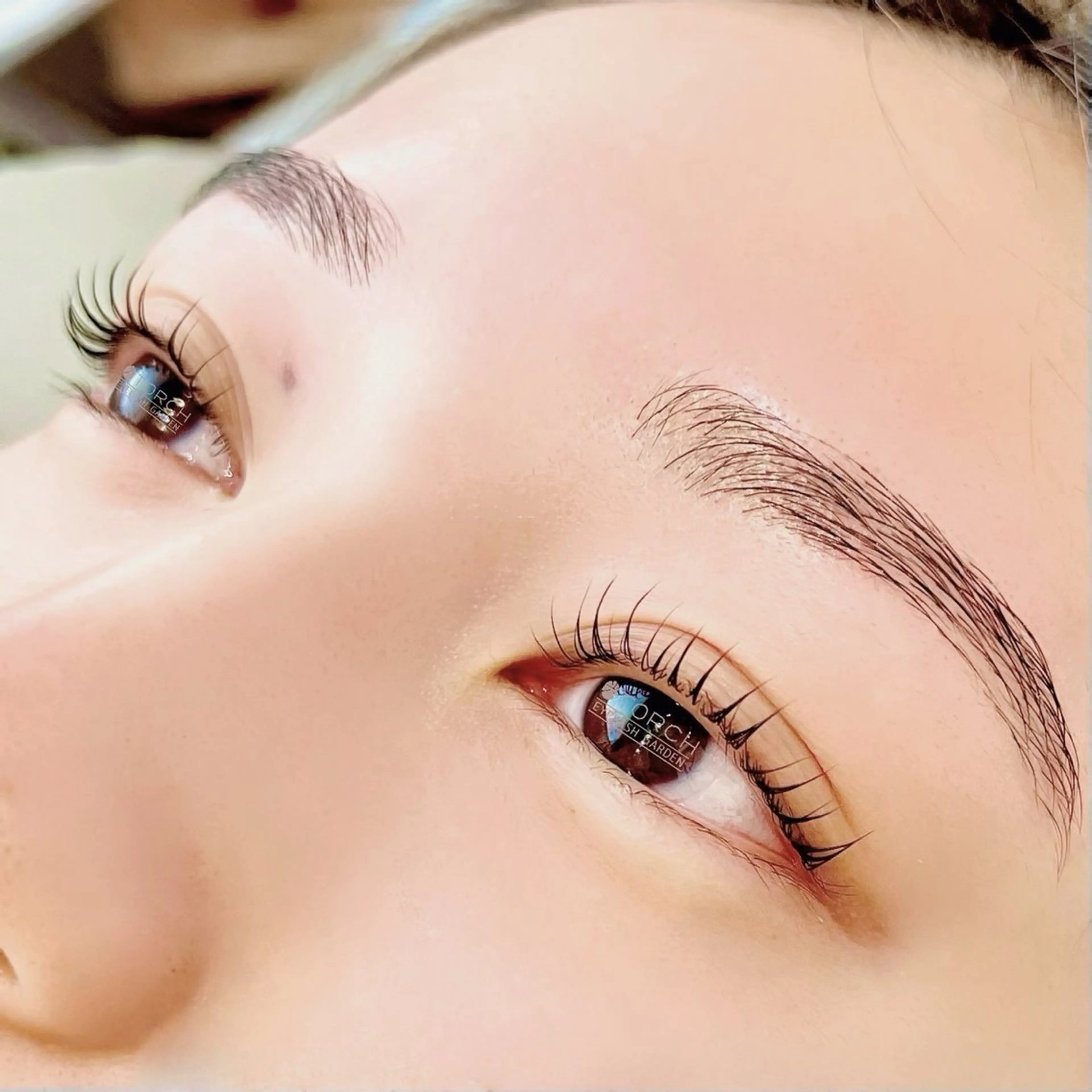 マツエク・マツパ 河戸 充流の眉毛・アイブロウイメージ