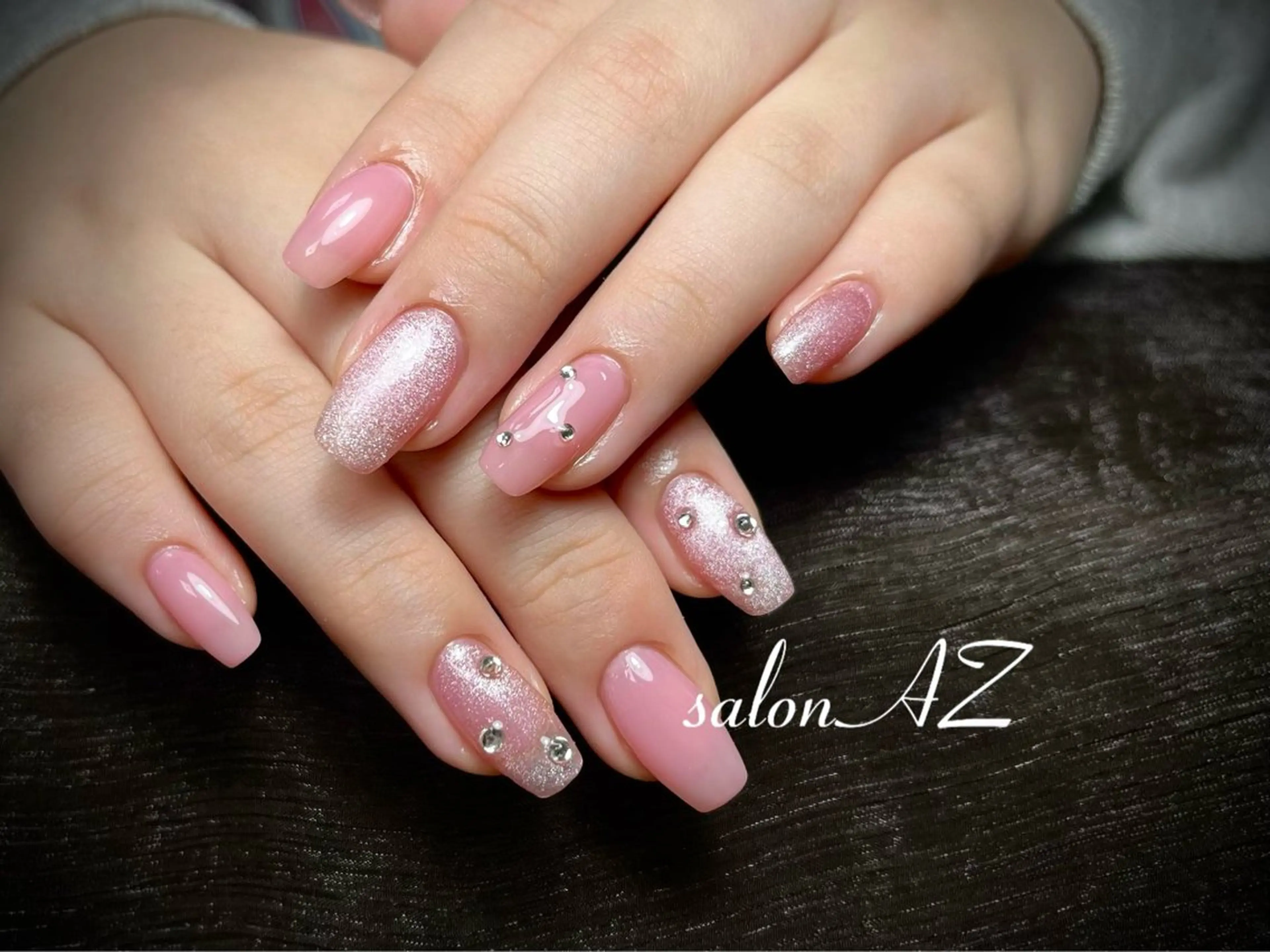 ネイル ハンドネイル salonAZ トップネイリストのネイルデザイン
