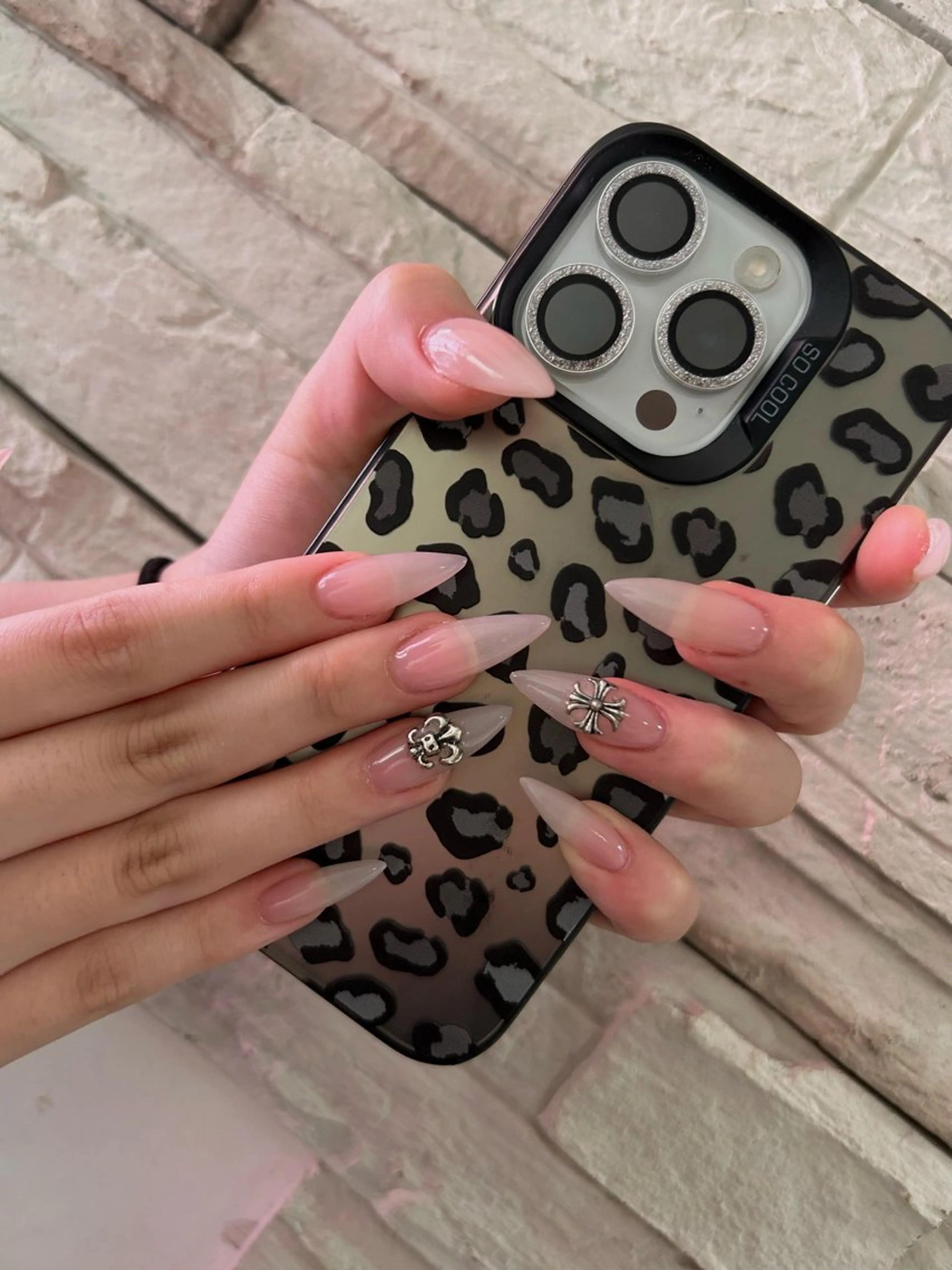 🖤【オフなし】チップ長さだしワンカラーorラメグラ+2本アート🖤の写真