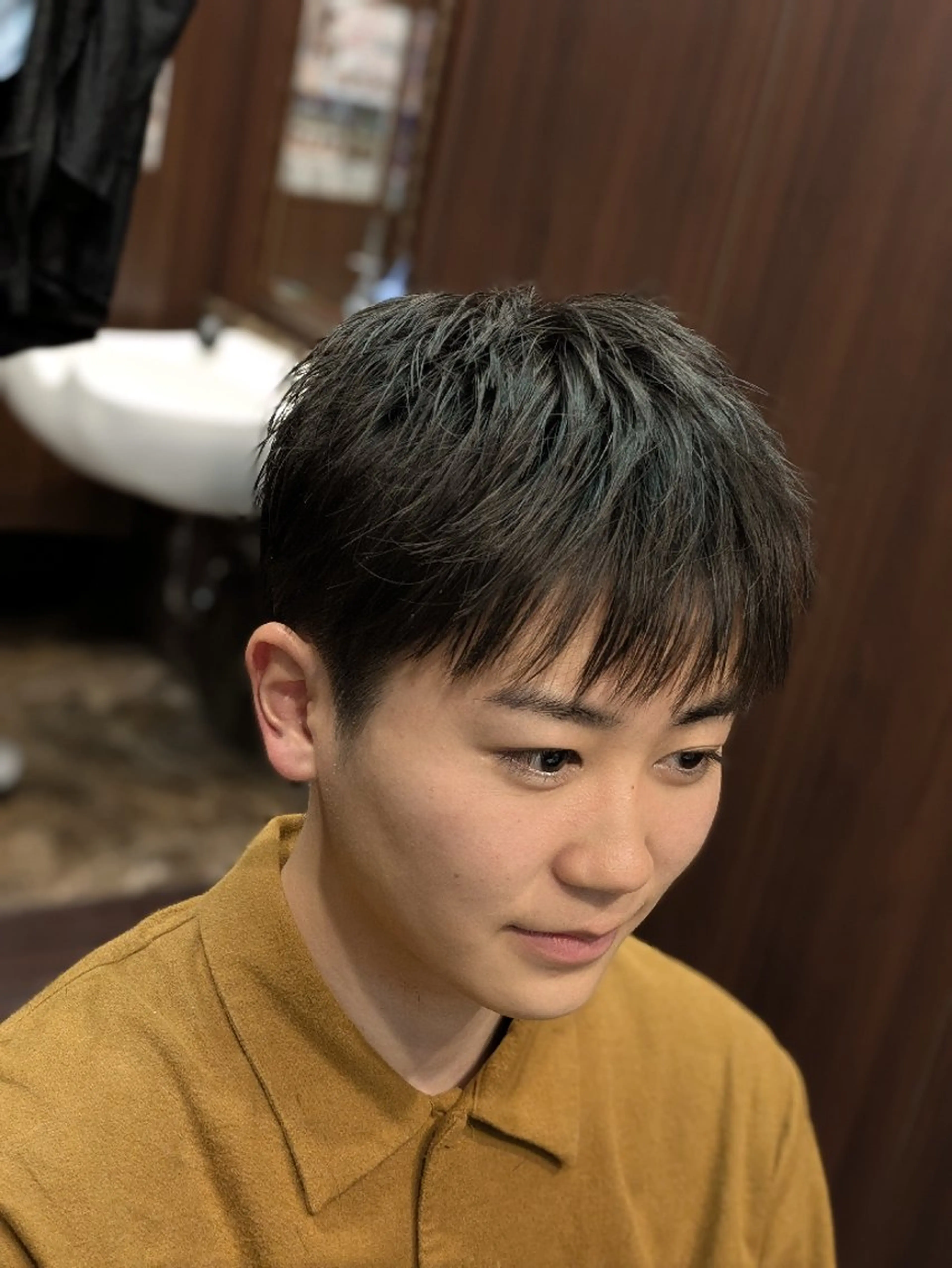 ショート メンズ ヒロ銀座青山店所属・森本 ミクのヘアスタイル