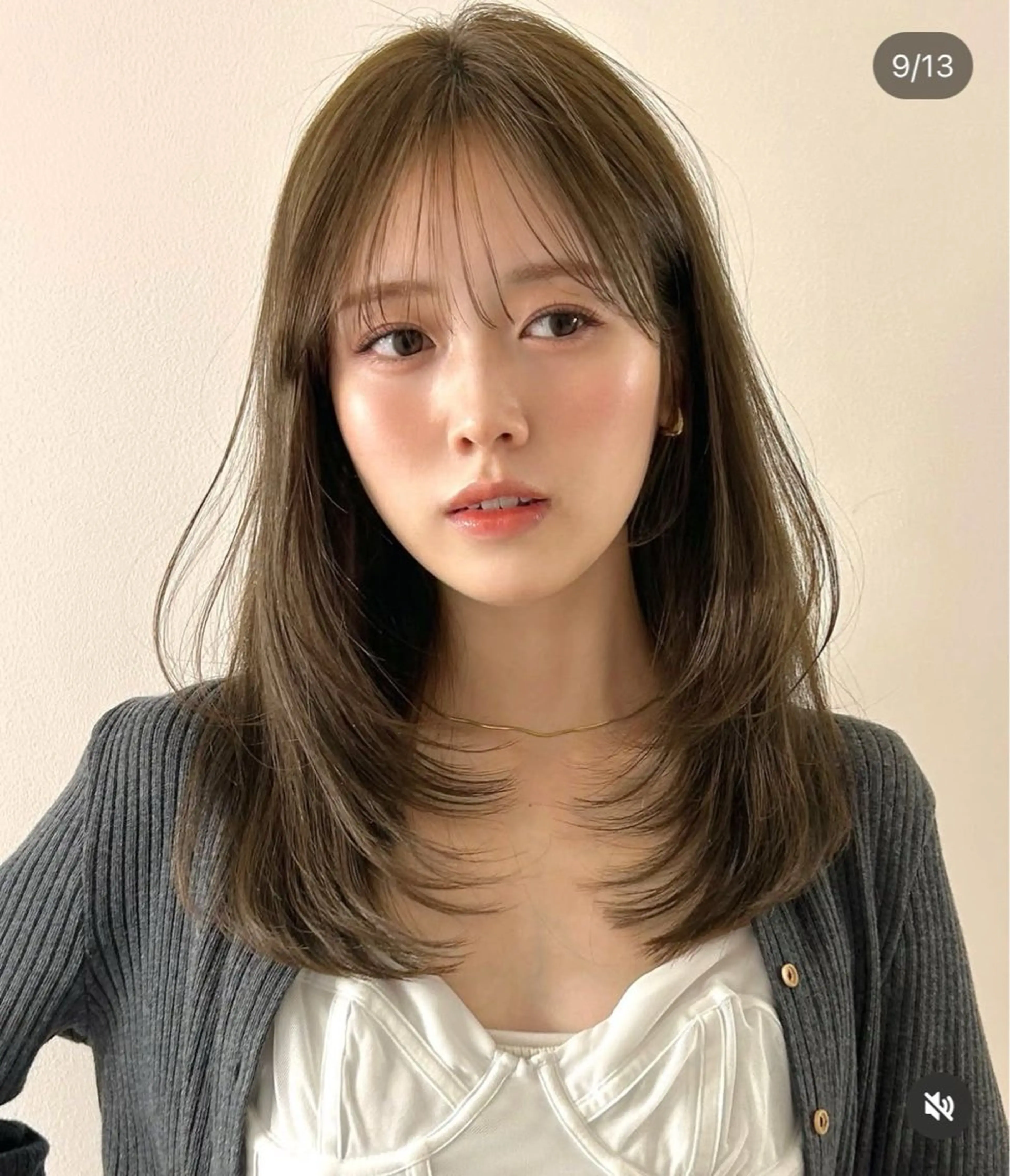 ミディアム レイヤーカット 弓矢 叶のヘアスタイル