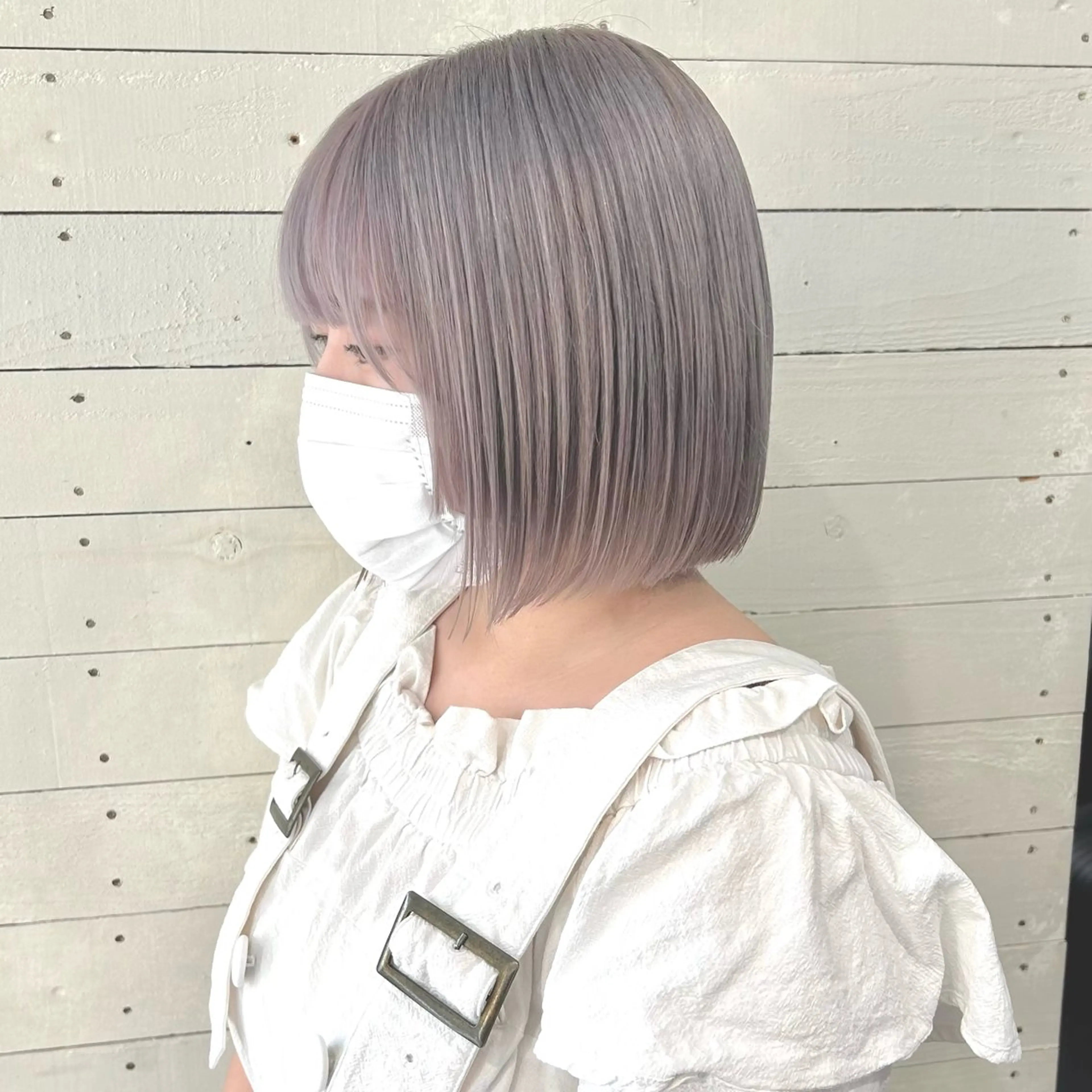 ショート カット ヘアカラー トリートメント 💛ブリーチで叶える 💛垢抜けカラー🌈のヘアスタイル