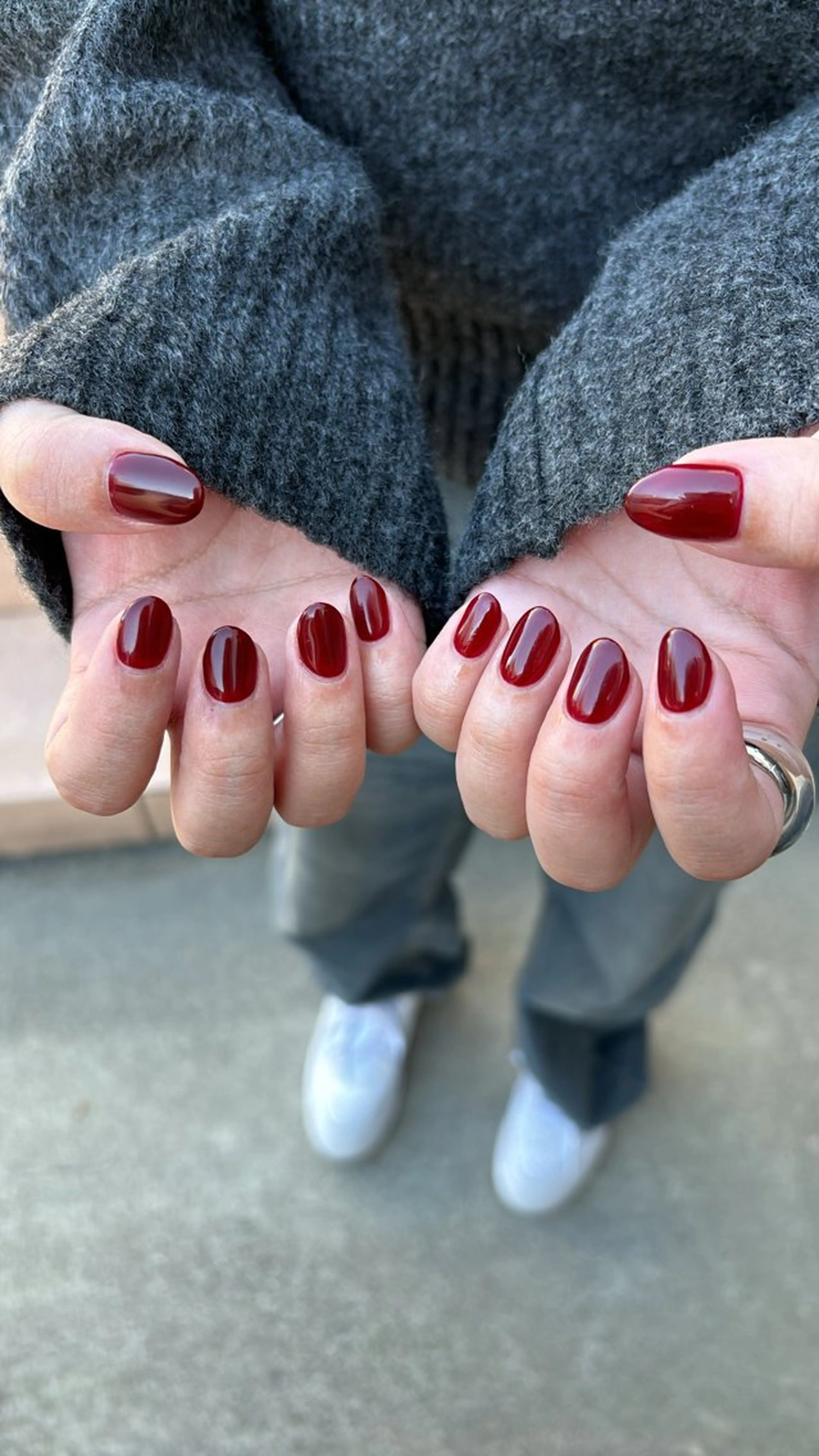 ネイル ボルドー オフィスネイル ハンドネイル Nail salon RAVE所属・Kinjo Shionのネイルデザイン