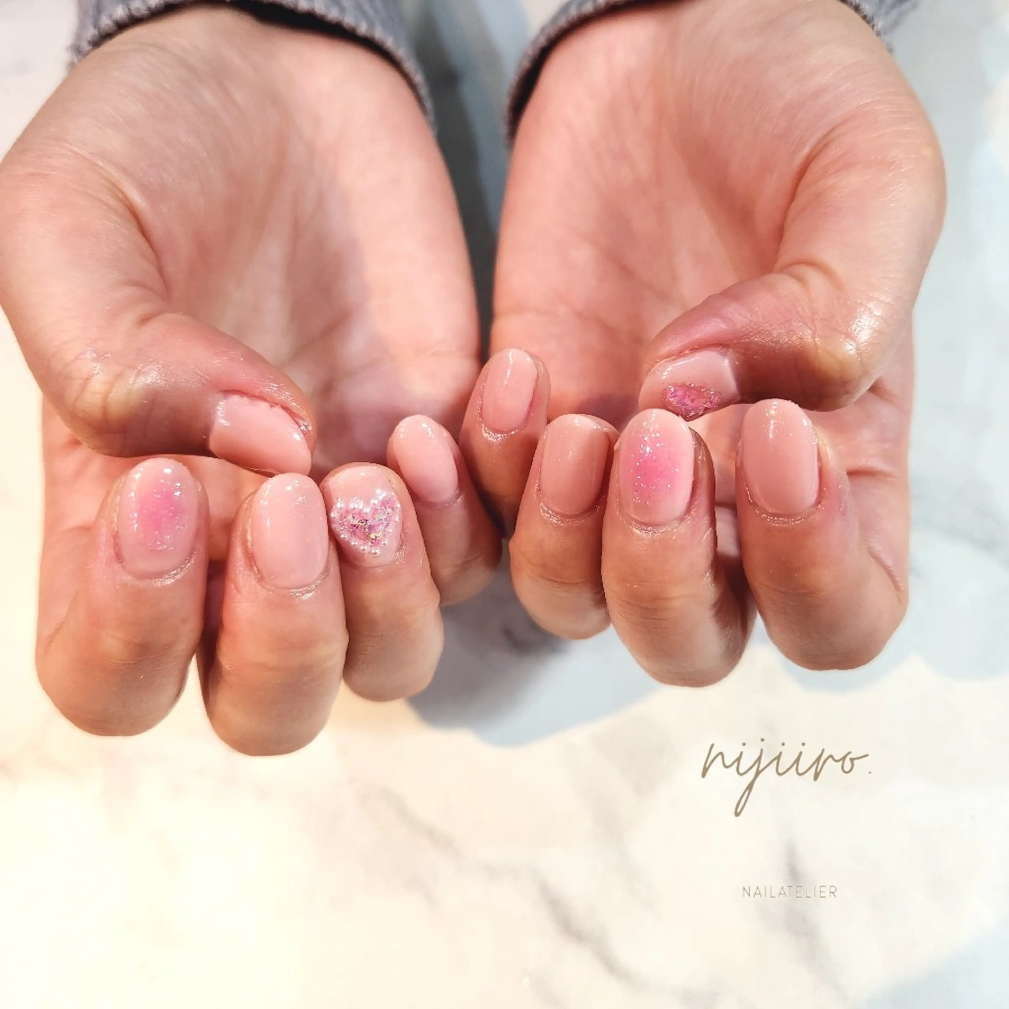ネイル ハンドネイル nailatelier nijiiro.所属・nijiiro🌈 サトウのネイルデザイン