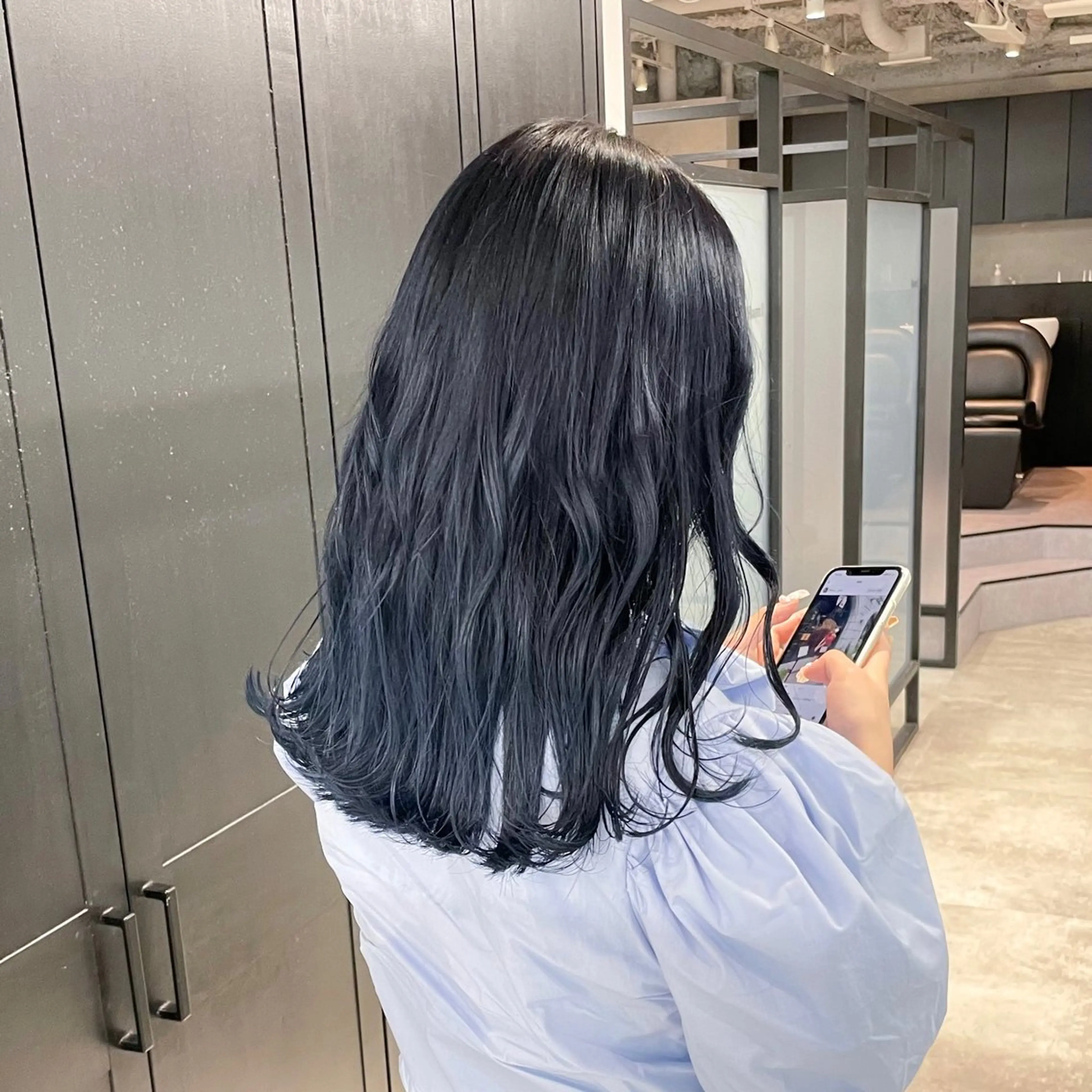 ミディアム カット ヘアカラー SALOWIN 梅田所属・山口滉斗/美髪 縮毛矯正/髪質改善のヘアスタイル
