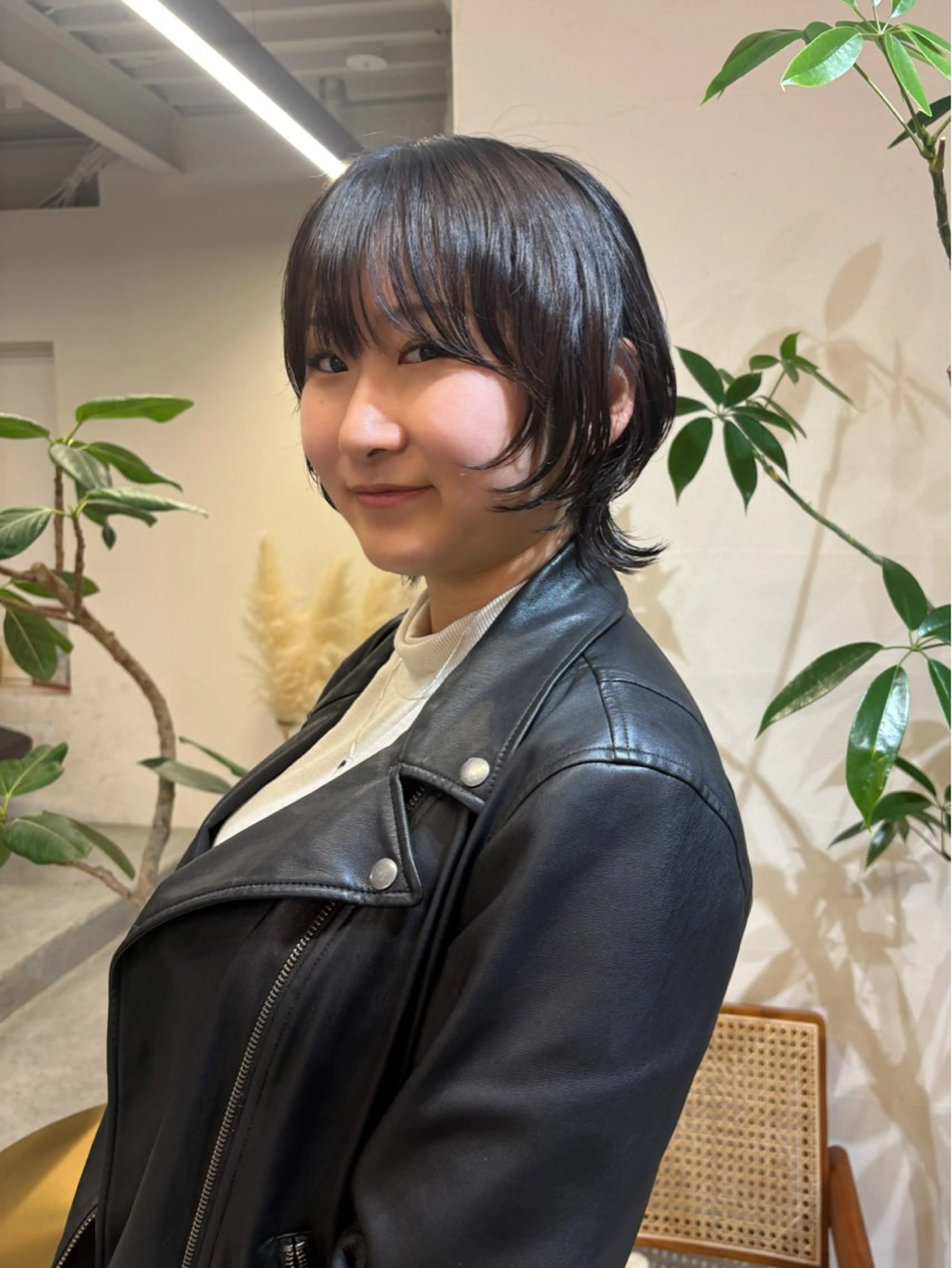 ミディアム パーマ ミディアムパーマ 韓国風ヘア ウルフカット カット パーマ トリートメント ヘアセット Masena所属・💎韓国風レイヤー /ボブ💎Namiのヘアスタイル