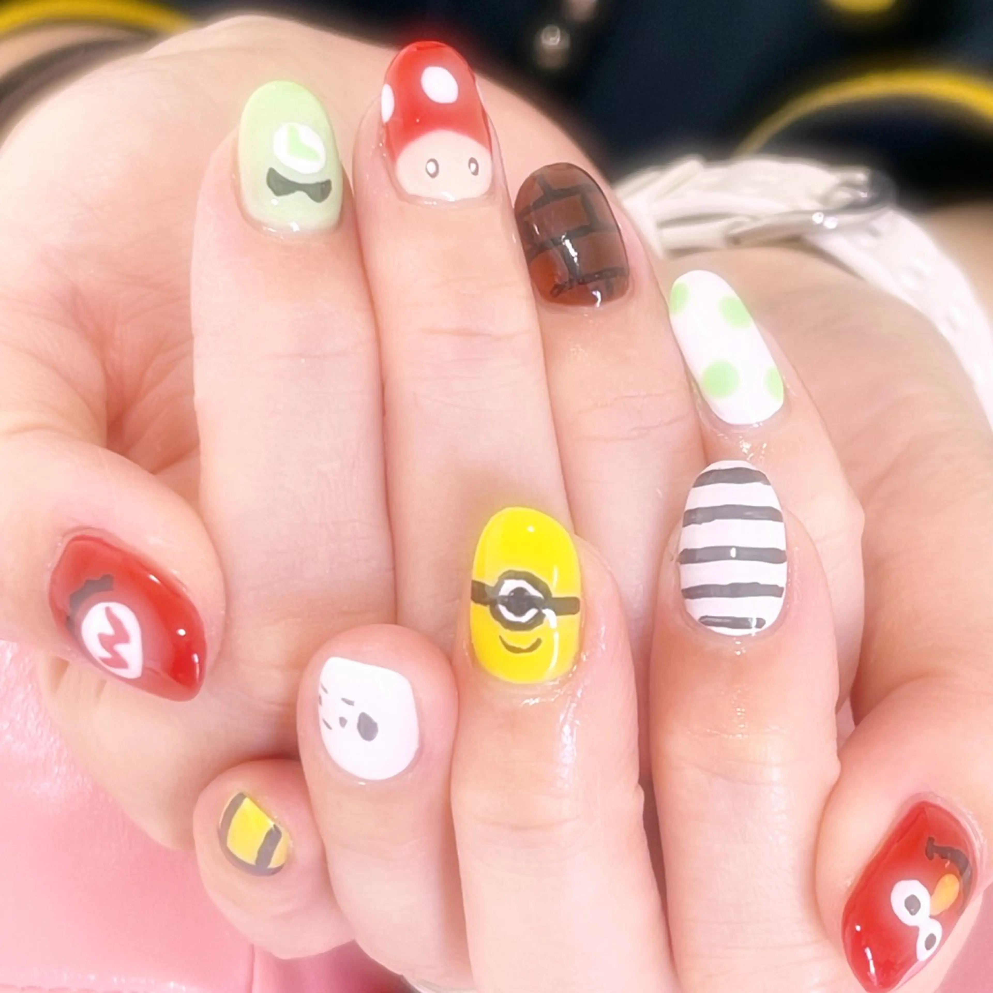 ネイル アートネイル ハンドネイル 梅島のネイル屋さん所属・梅島の ネイル屋さんのネイルデザイン