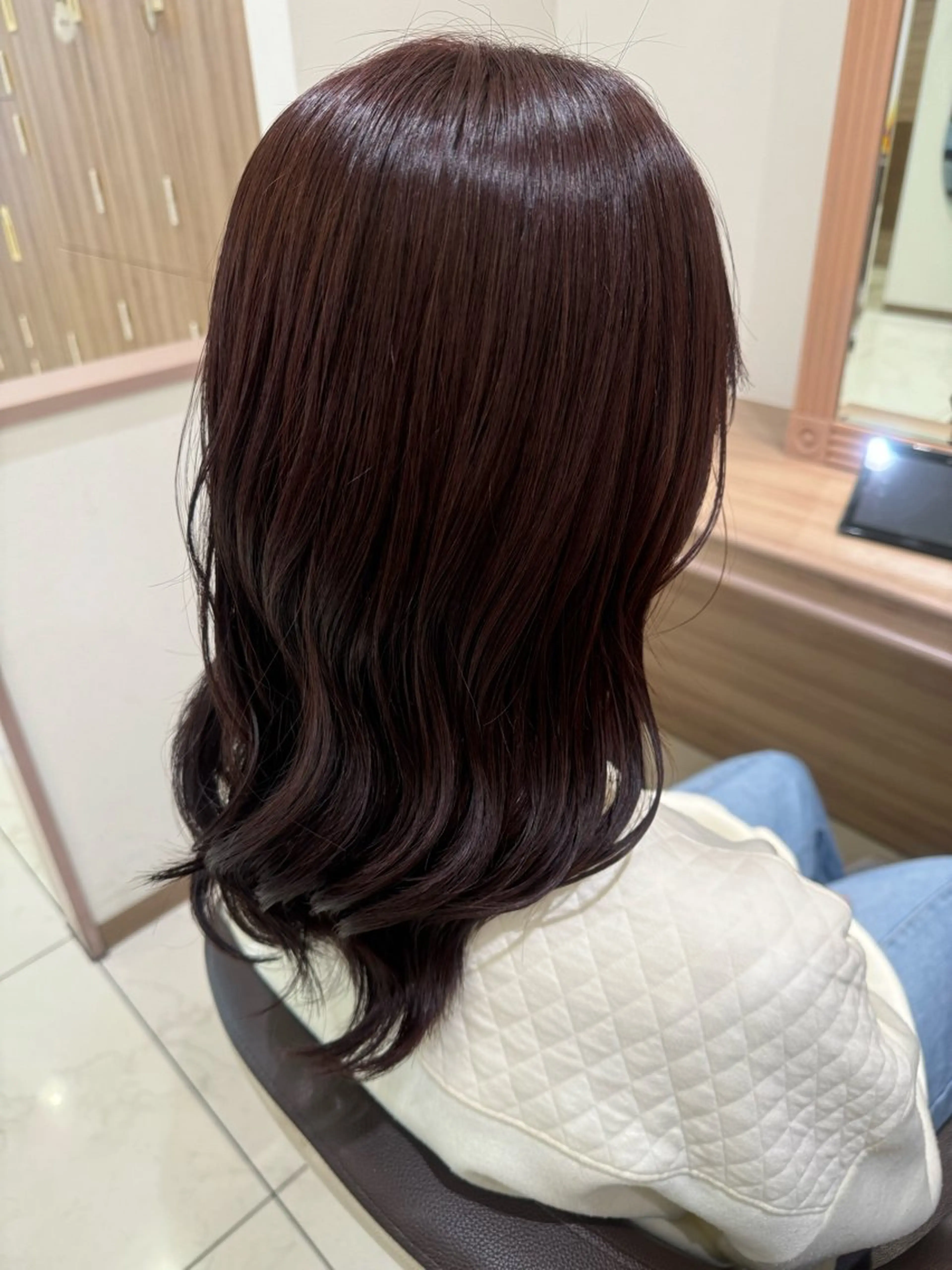ミディアム カラー 柿崎 浩美のヘアスタイル