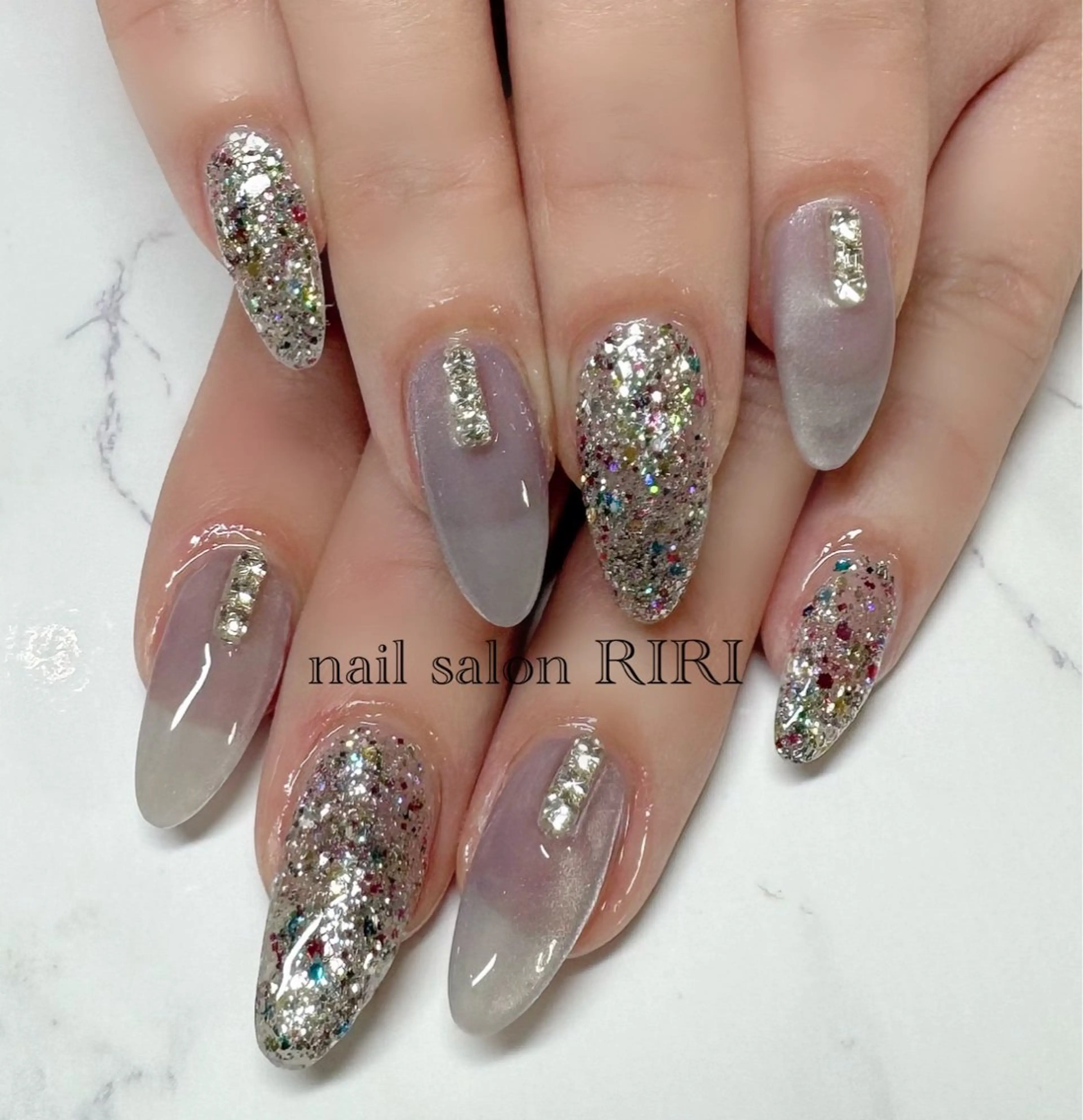 ネイル マグネットネイル private  nail  salon RIRI所属・RIRI リリのネイルデザイン