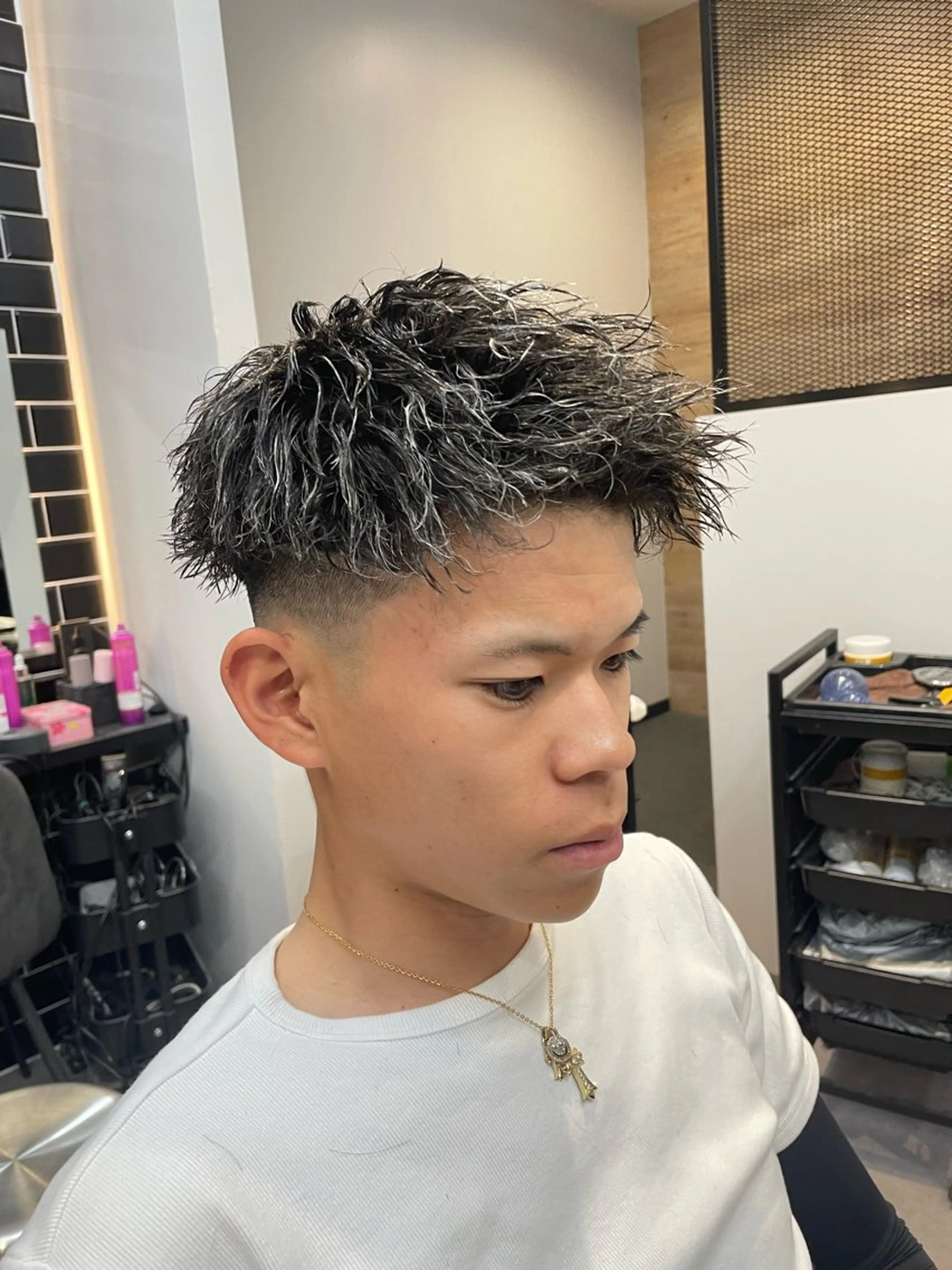 ショート パーマ メンズ カット ヘアカラー パーマ 【men's Lapis横浜】海人のヘアスタイル