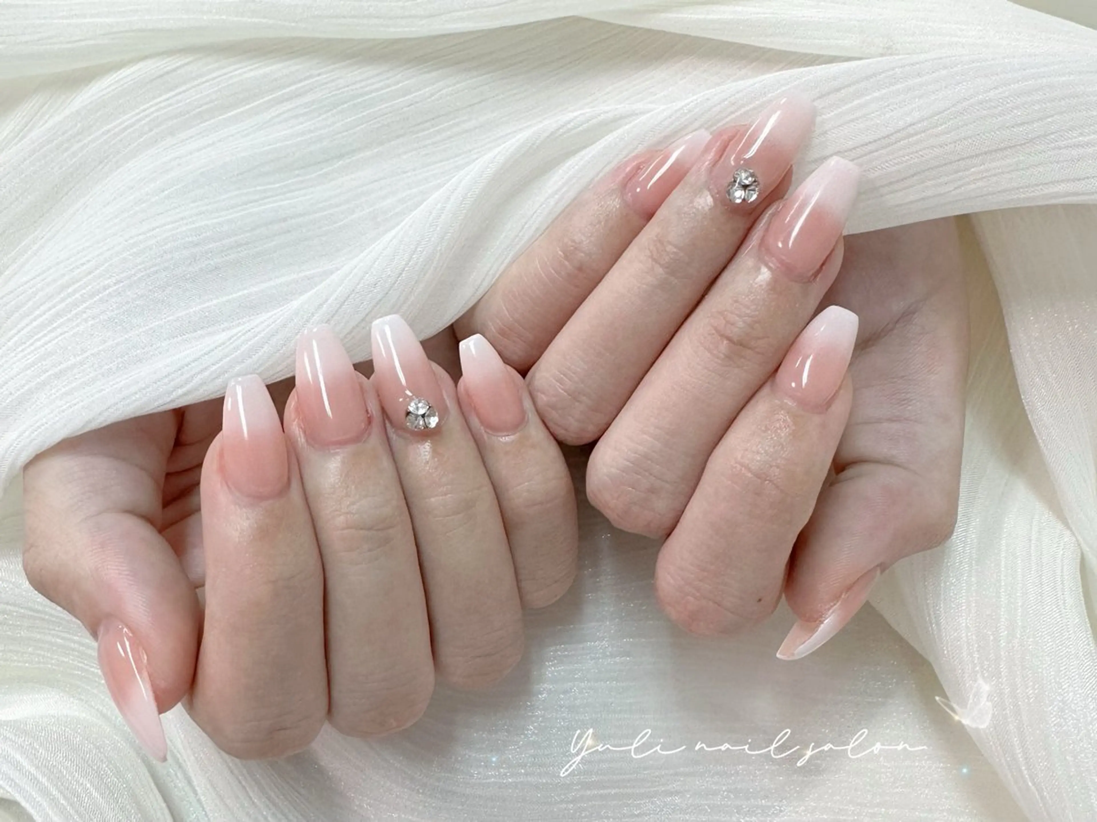 ネイル ハンドネイル 🎀YULI_ Nail 🎀新宿店のネイルデザイン