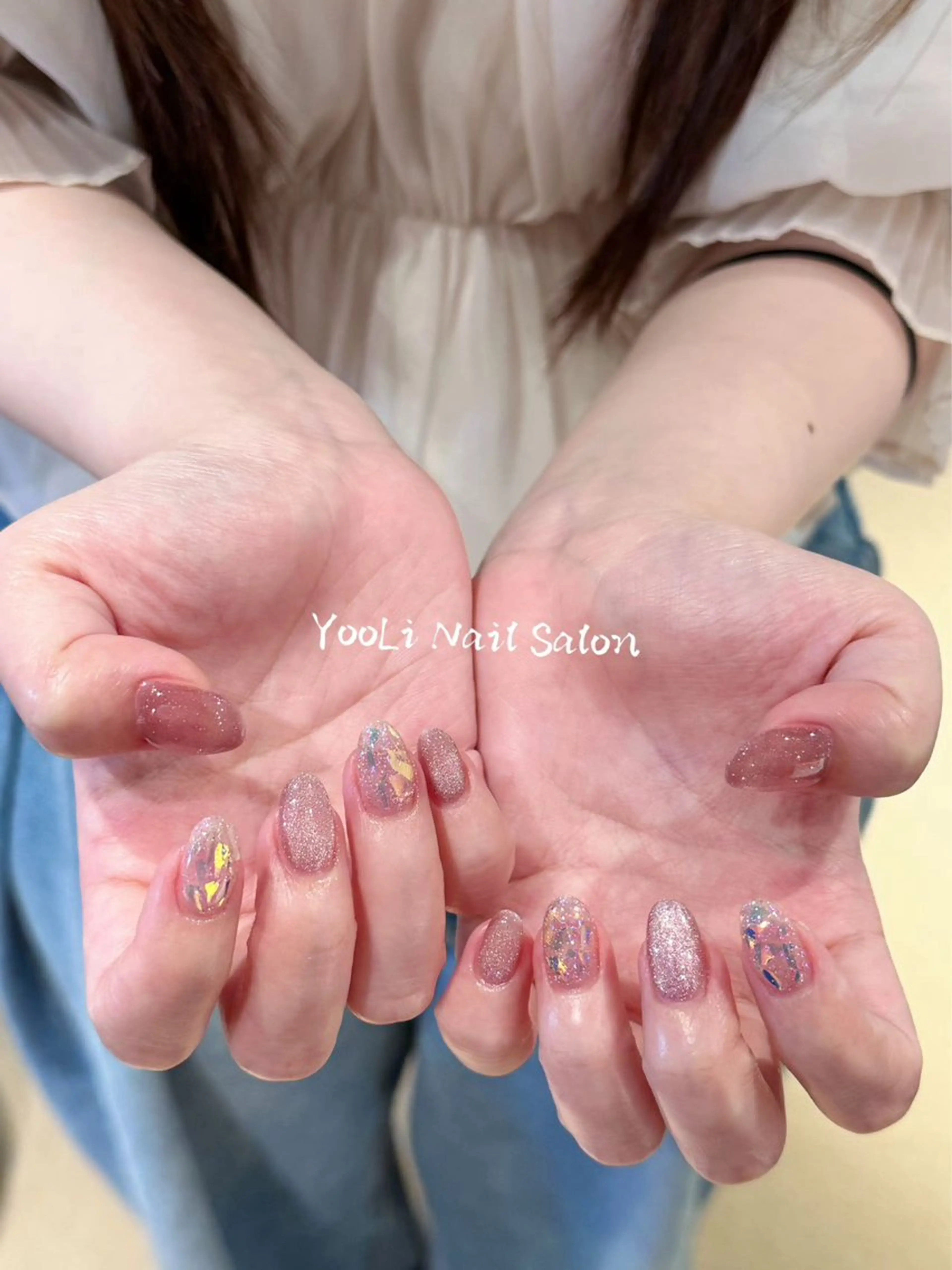 ネイル アートネイル オーロラネイル チークネイル フレンチネイル ガラスフレンチ ハンドネイル 🎀セ リ🎀のネイルデザイン