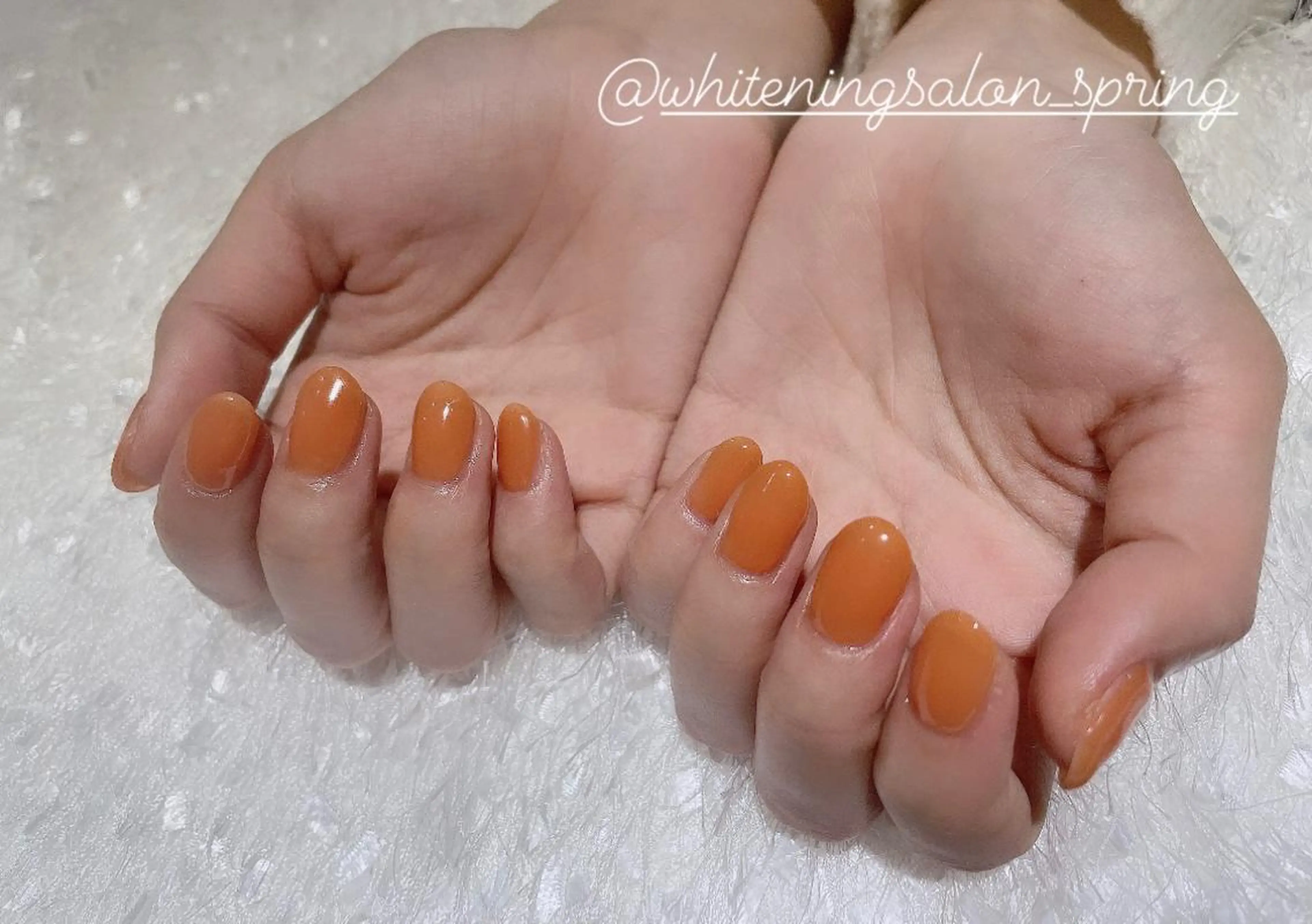 ネイル ワンカラーネイル オレンジ Nakao Hitomiのネイルデザイン