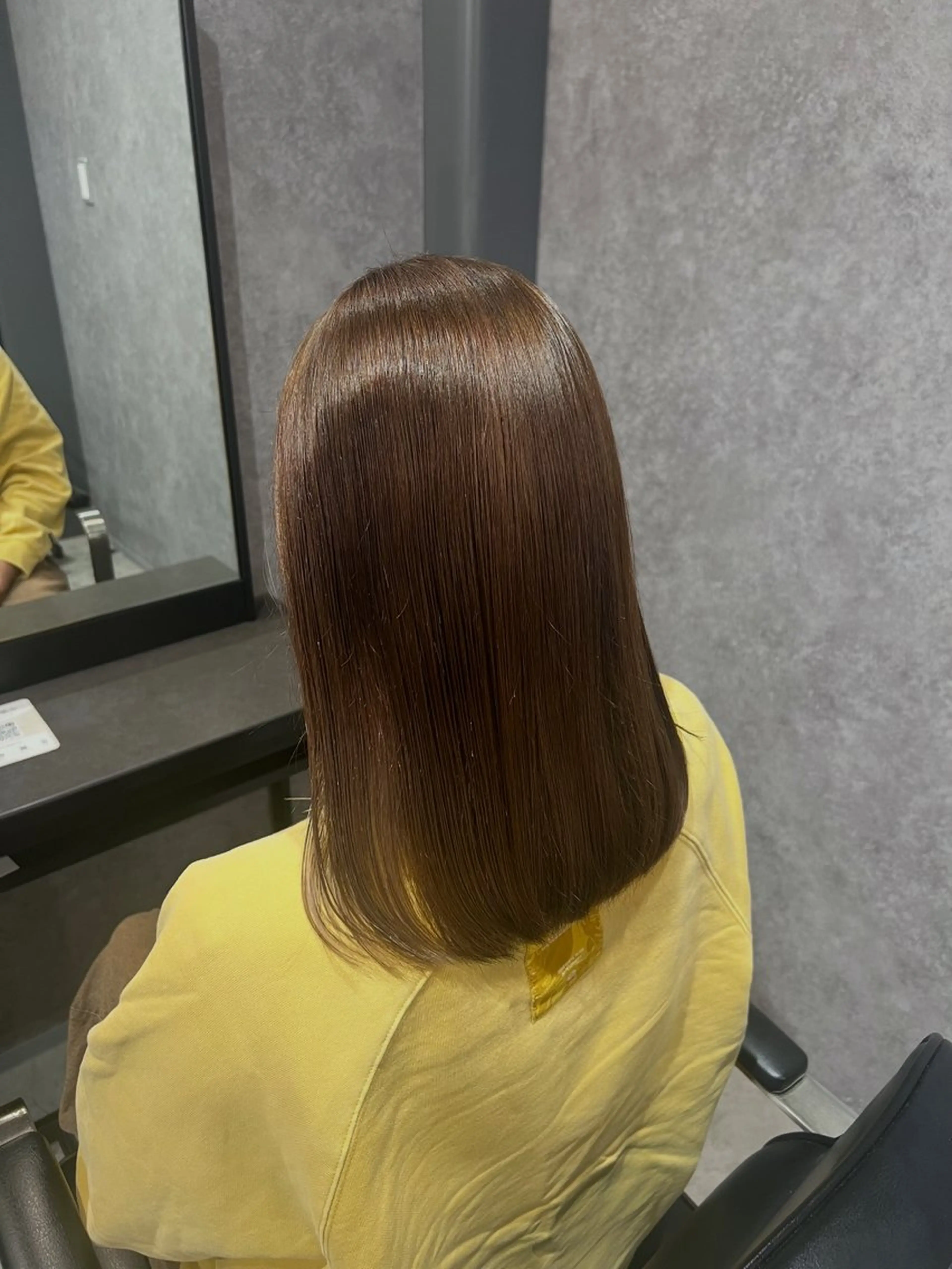 セミロング ink yukariのヘアスタイル