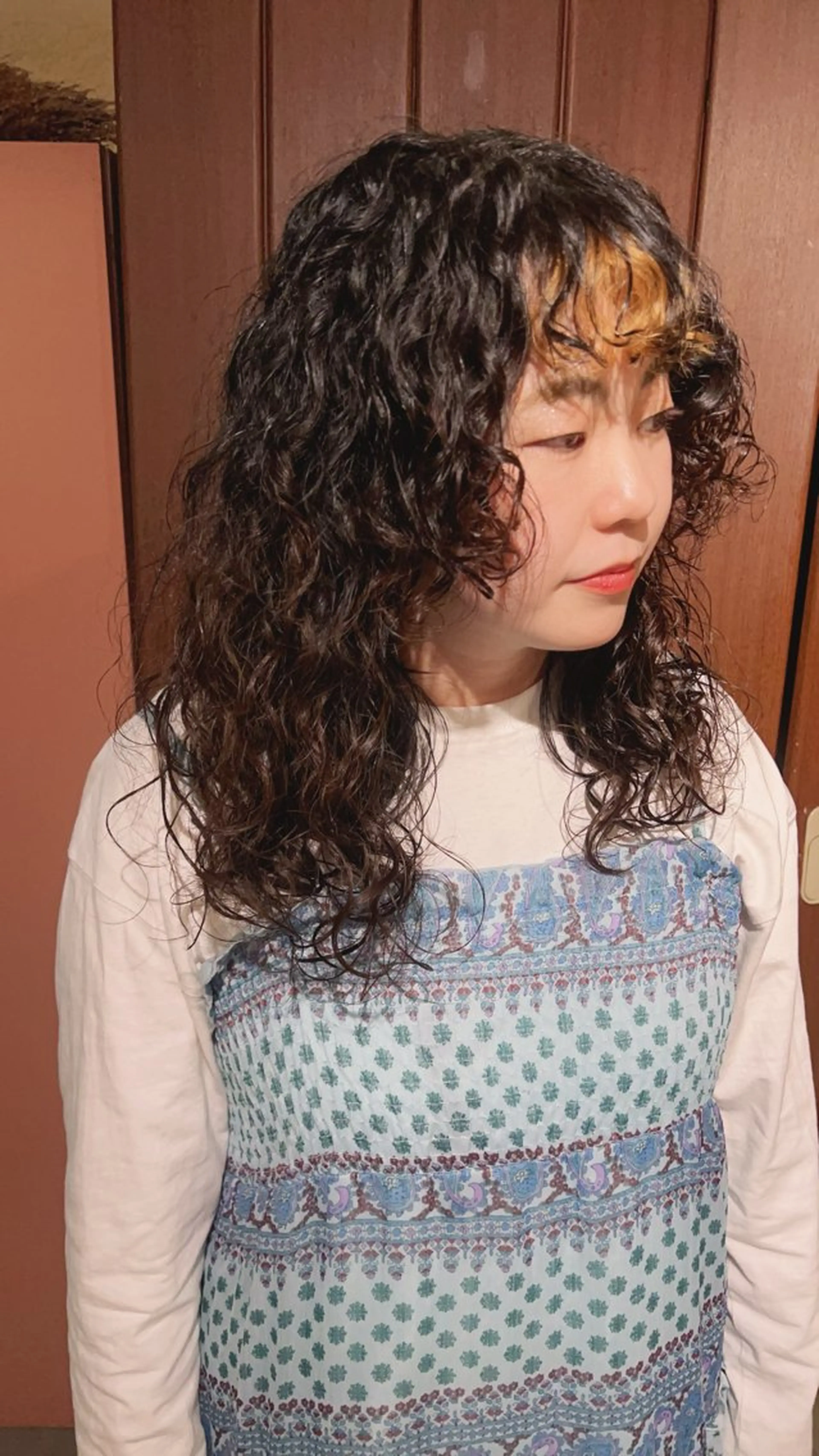 ミディアム ミディアムパーマ Maestro所属・🪼個性、雰囲気🪼 ⛈オカダ🎧のヘアスタイル