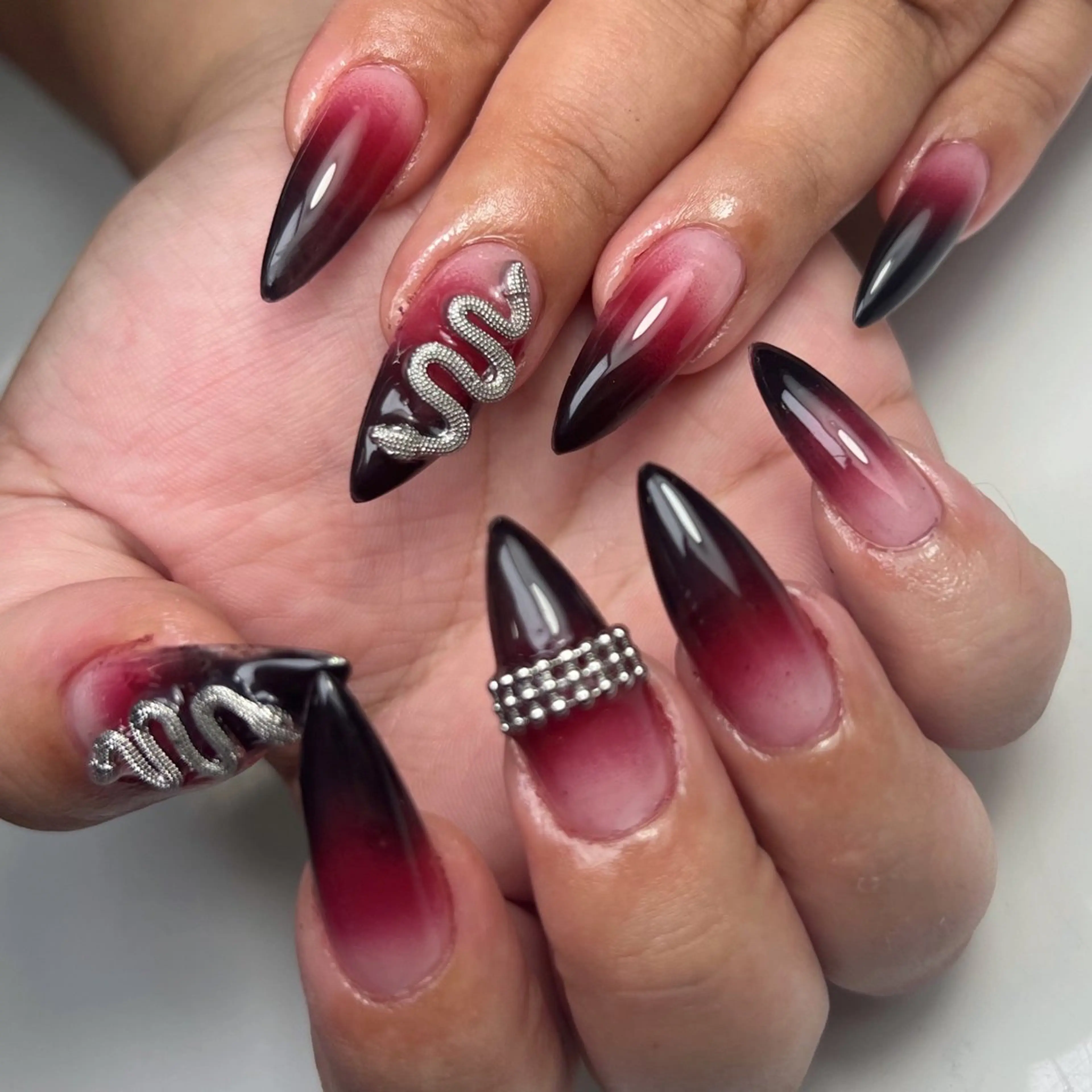 ネイル ハンドネイル Nail Salon L'arc所属・💊大阪/南船場 monica🧠のネイルデザイン