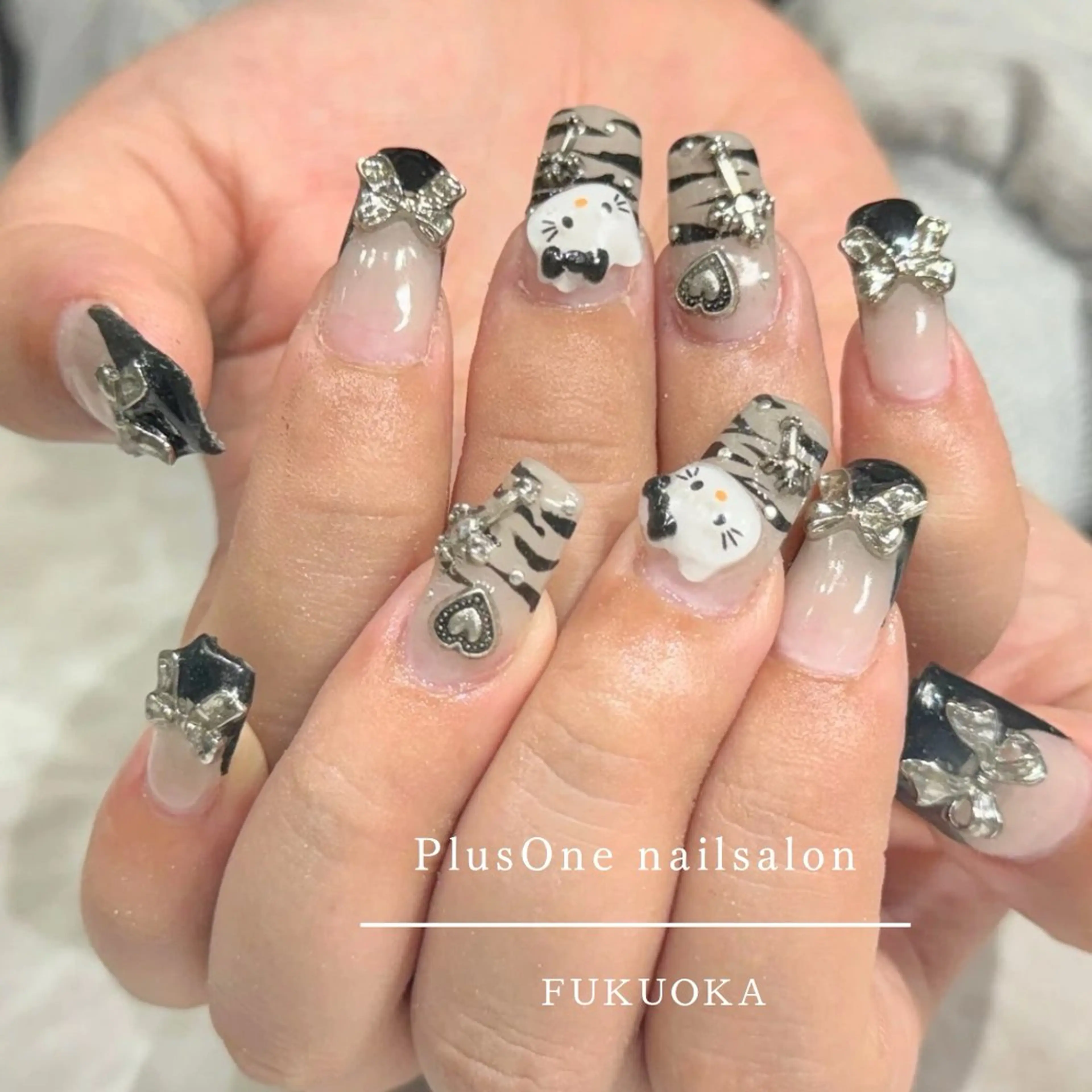 ネイル ドット ガーリー ワンカラーネイル 夏ネイル 粕屋耳ツボジュエリー 💎（ネイル休）のその他イメージ