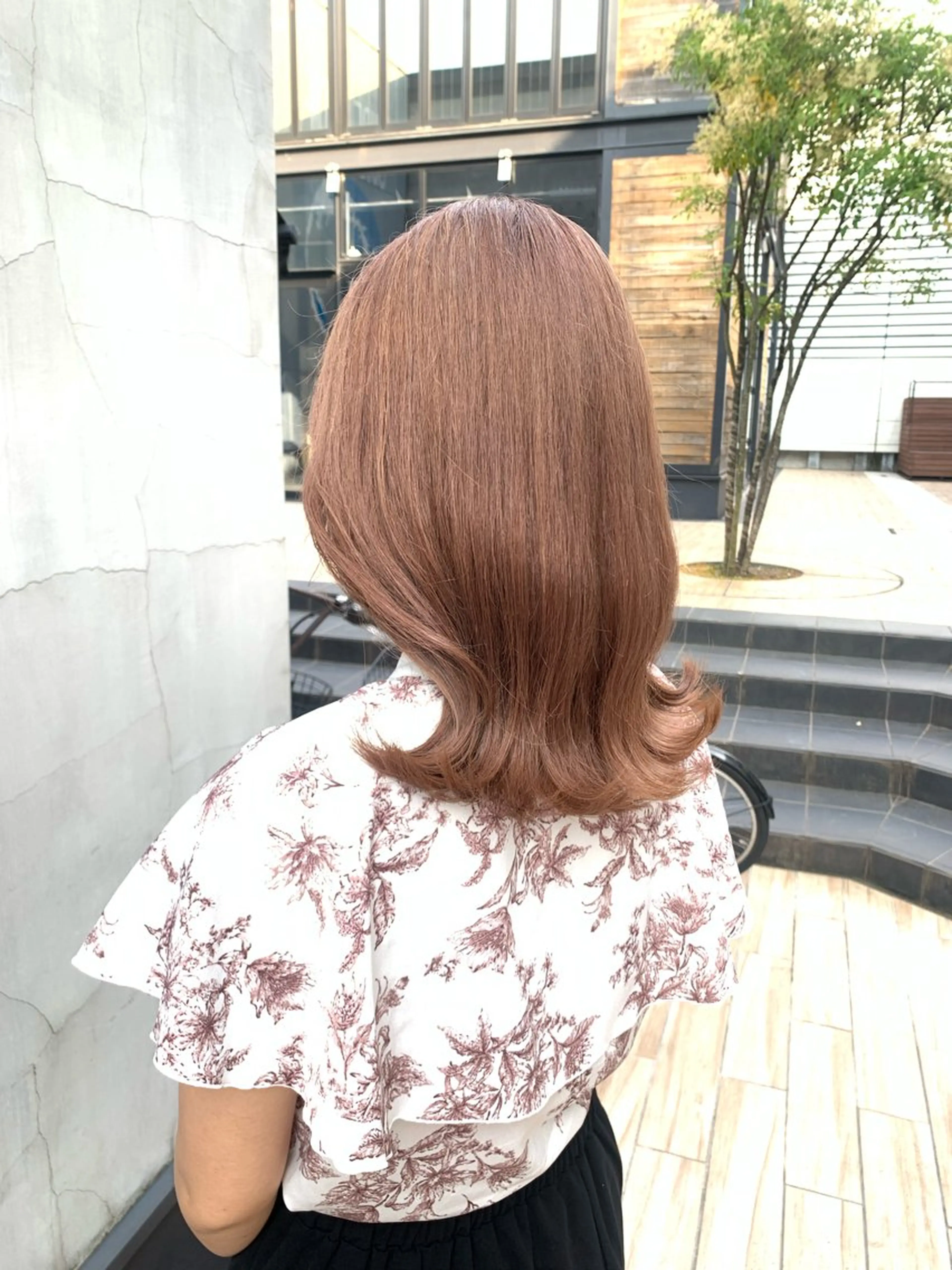 ミディアム カラー ヘアアレンジ ブリーチ カット ヘアカラー トリートメント yuka .のヘアスタイル