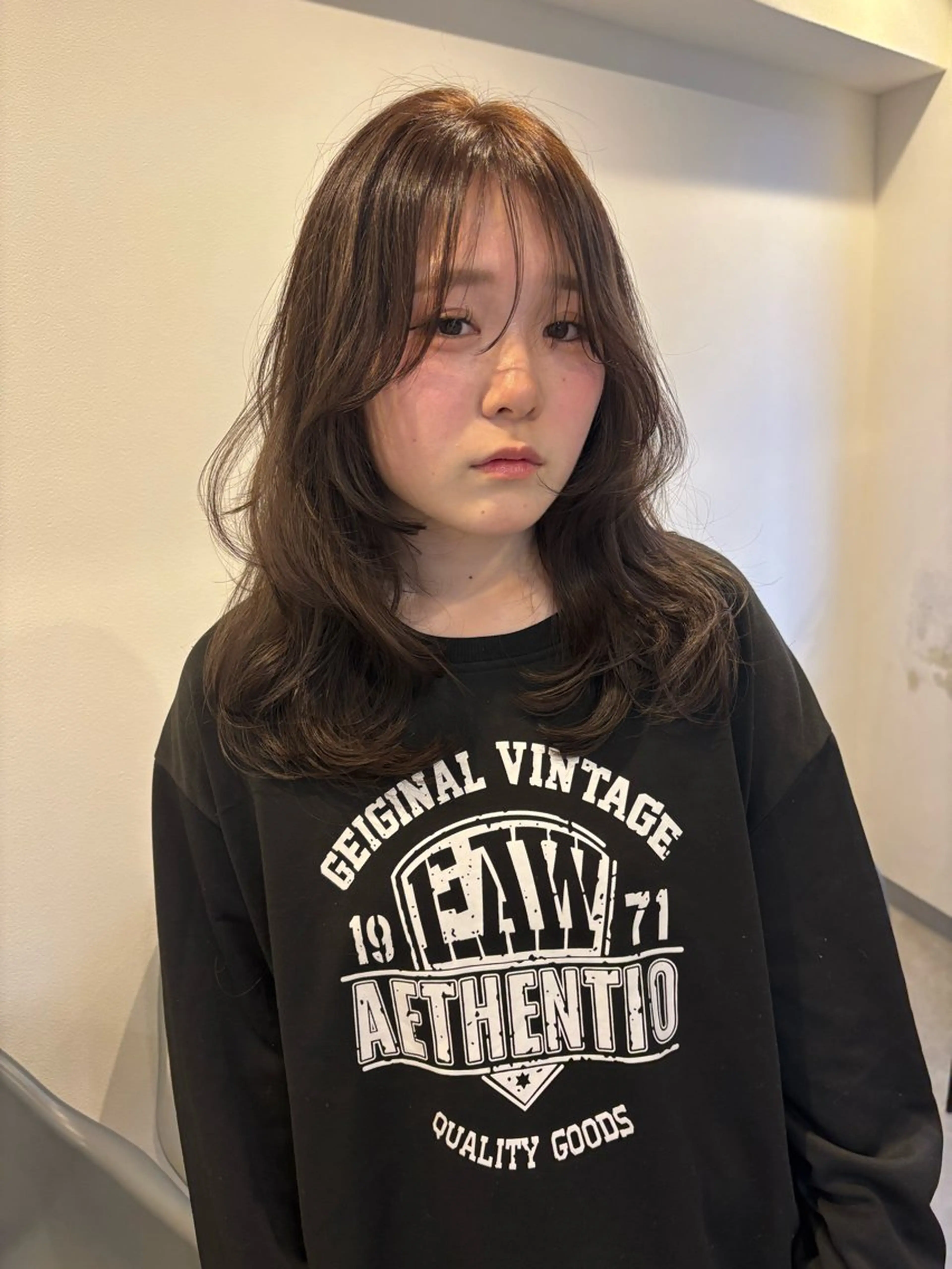 セミロング レイヤーカット カット ヘアカラー トリートメント 田中 愛燦のヘアスタイル