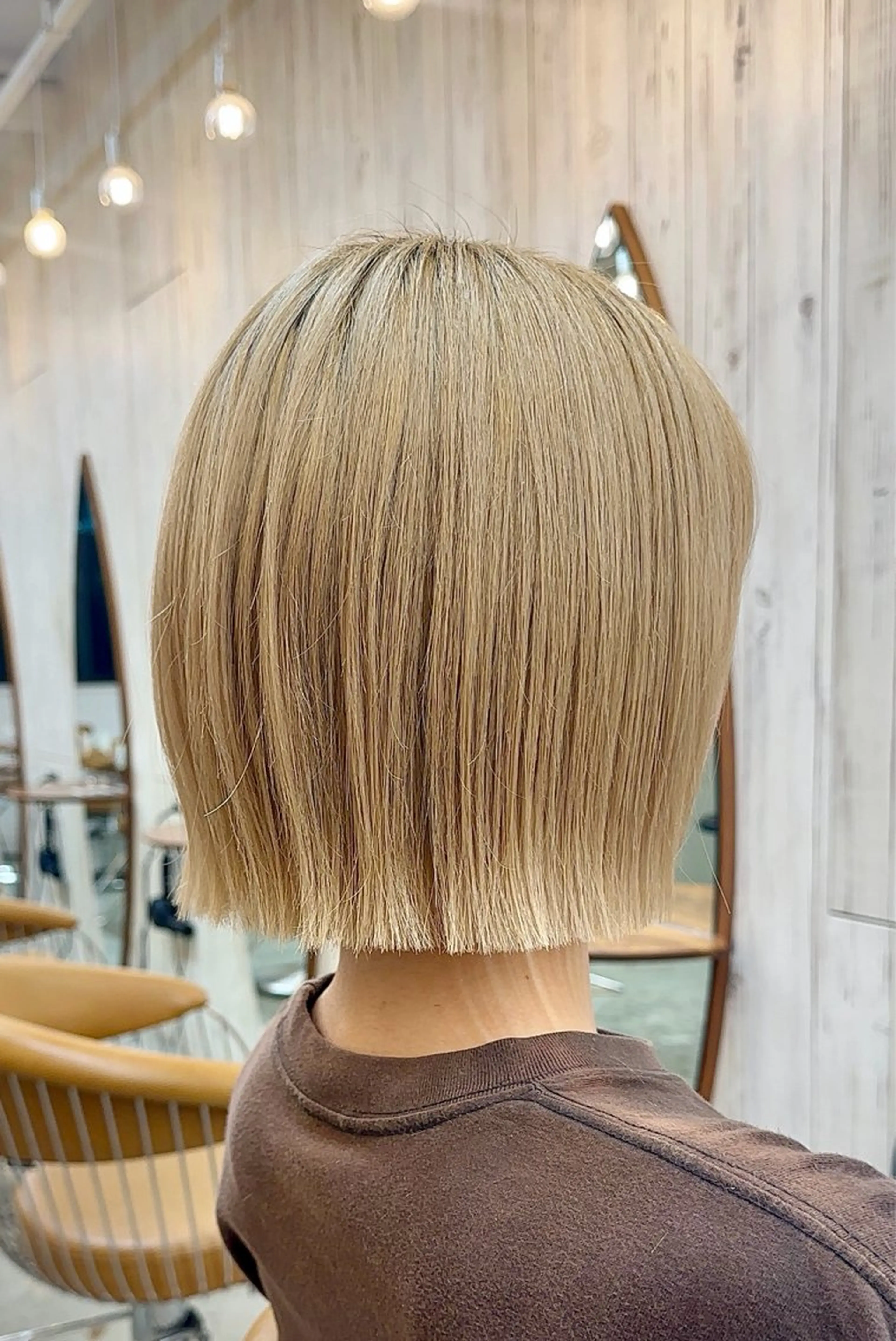 ショート カラー ブリーチ ヘアカラー トリートメント 縮毛/ショート/ボブ /ブリーチ❣️ともきのヘアスタイル