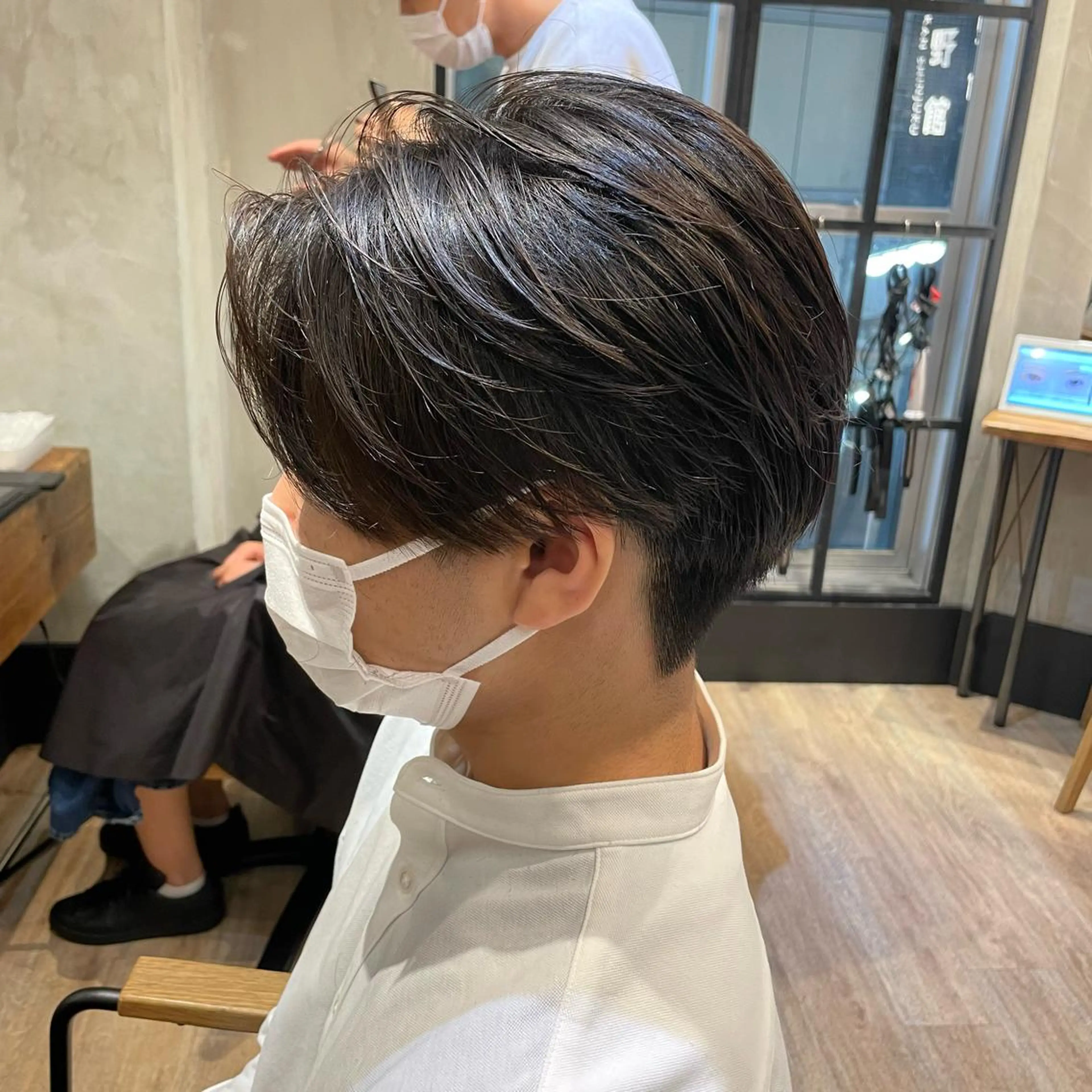 メンズ センターパート メンズパーマ RAF TOKYO所属・10月限定モニター 髪質改善美髪矯正のヘアスタイル