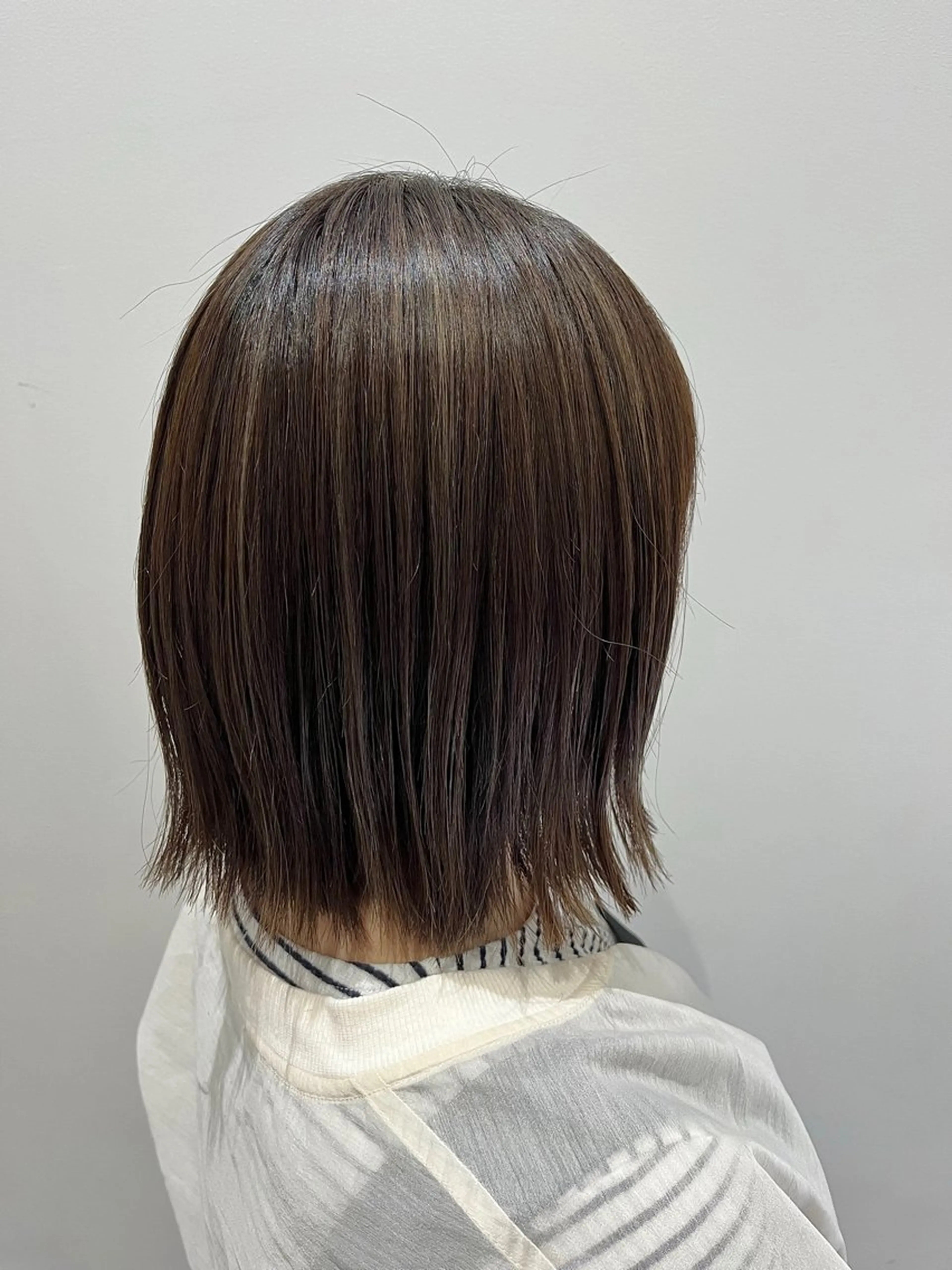 ショート カラー ハイライトカラー ハイライト カット ヘアカラー トリートメント 山本 佳奈のヘアスタイル
