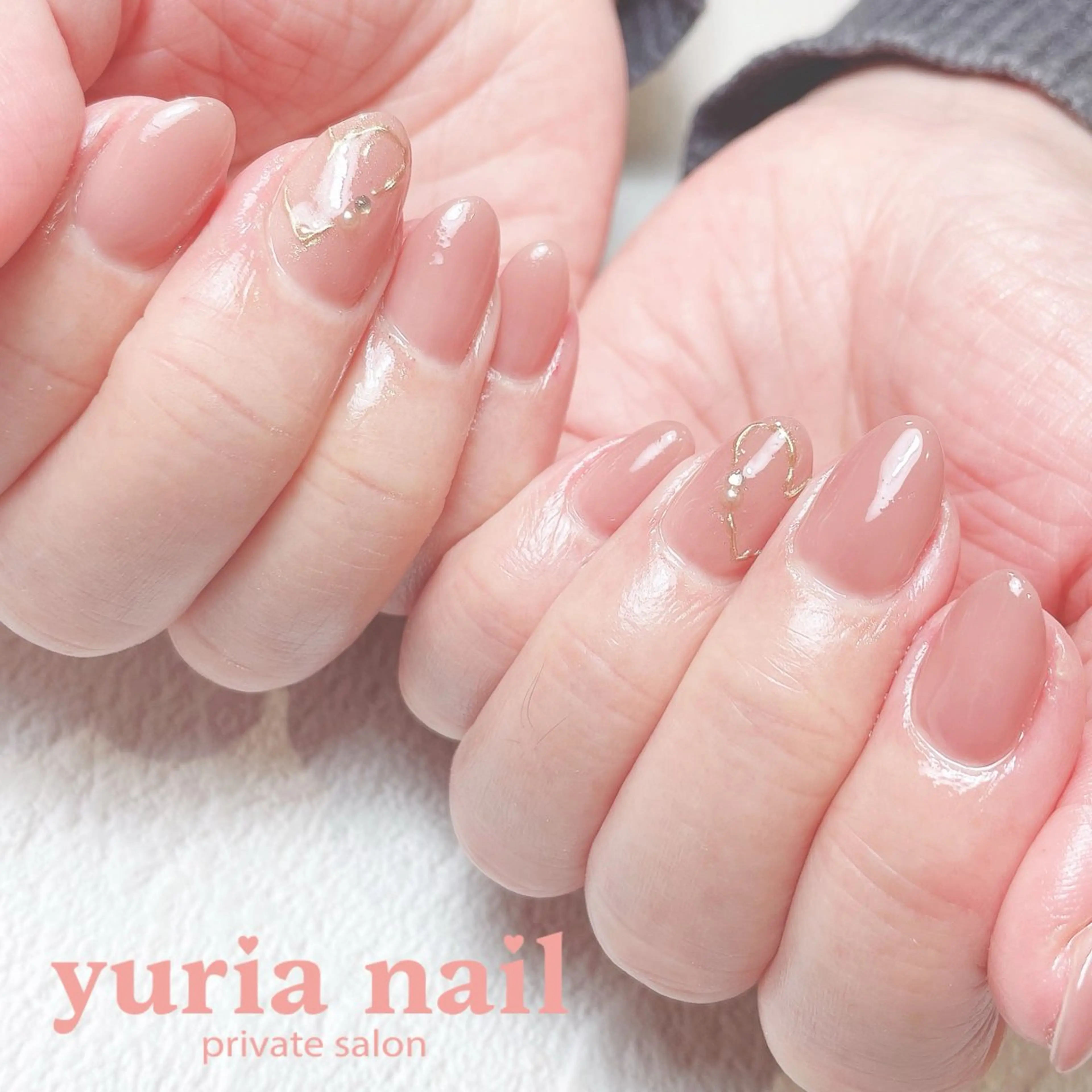 ネイル ジェルネイル ハート ミラーネイル ワンカラーネイル ピンク ハンドネイル 小林 ゆりあのネイルデザイン