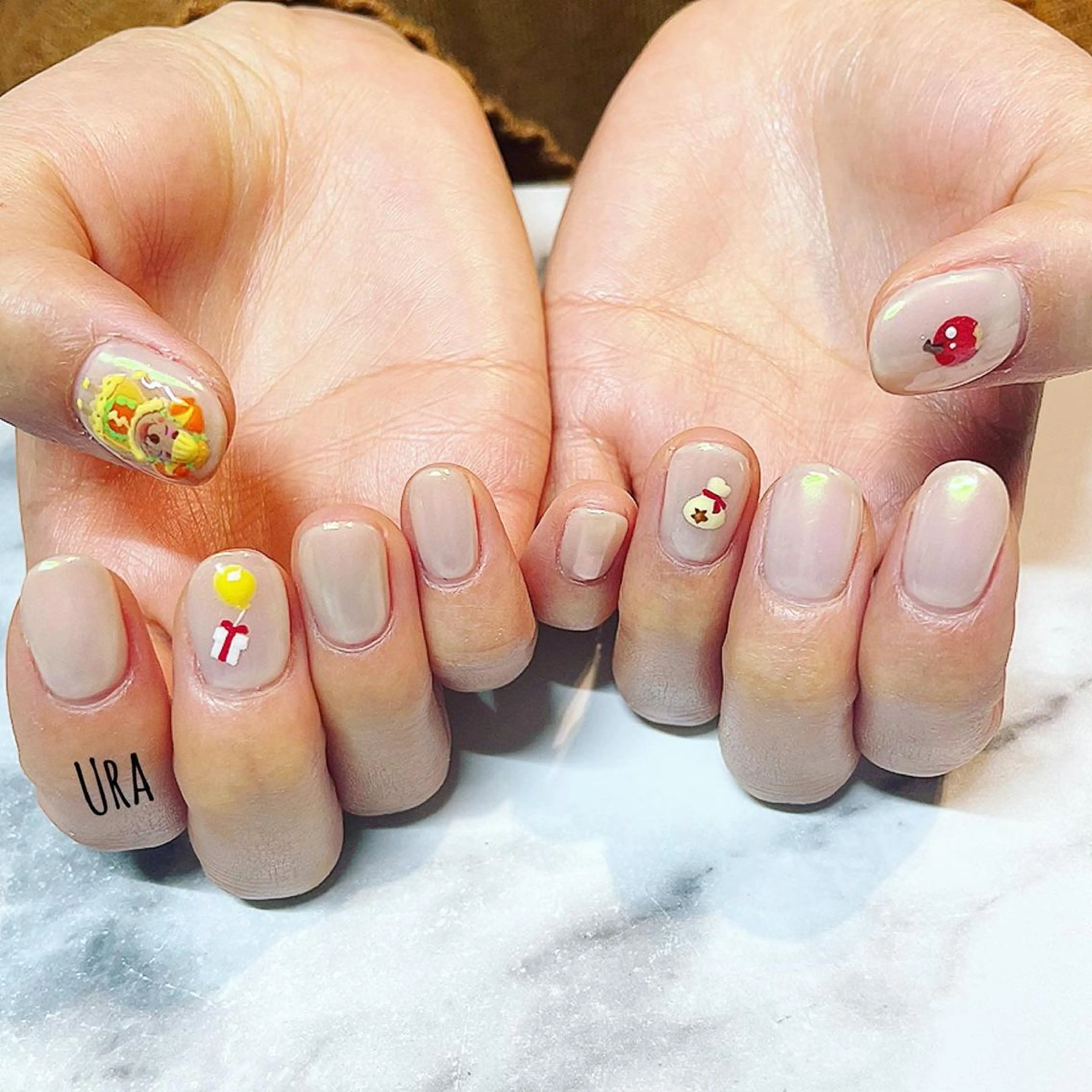 ネイル ハンドネイル UrakoNail 《nail》のネイルデザイン