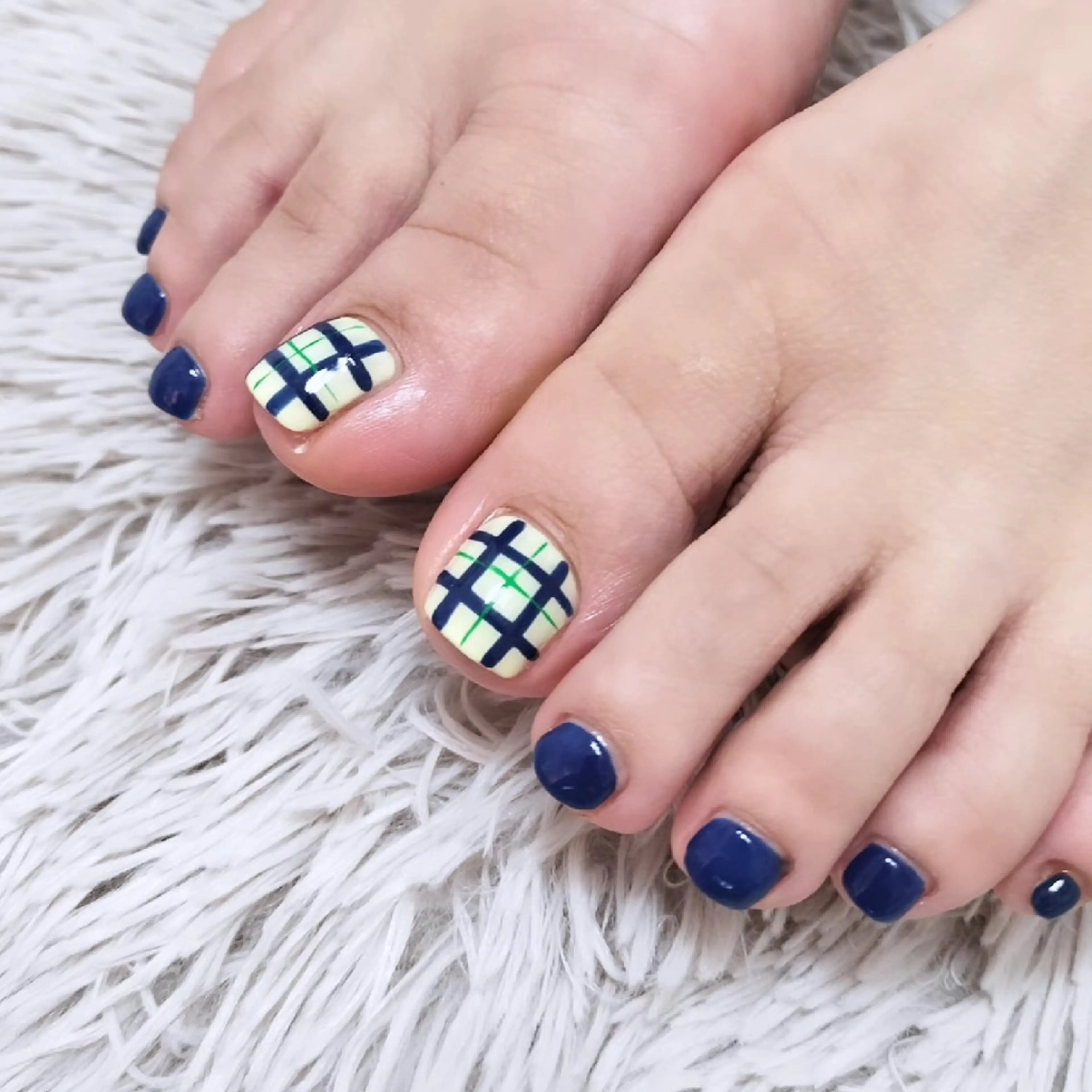 ネイル アートネイル ワンカラーネイル megumi. sのネイルデザイン