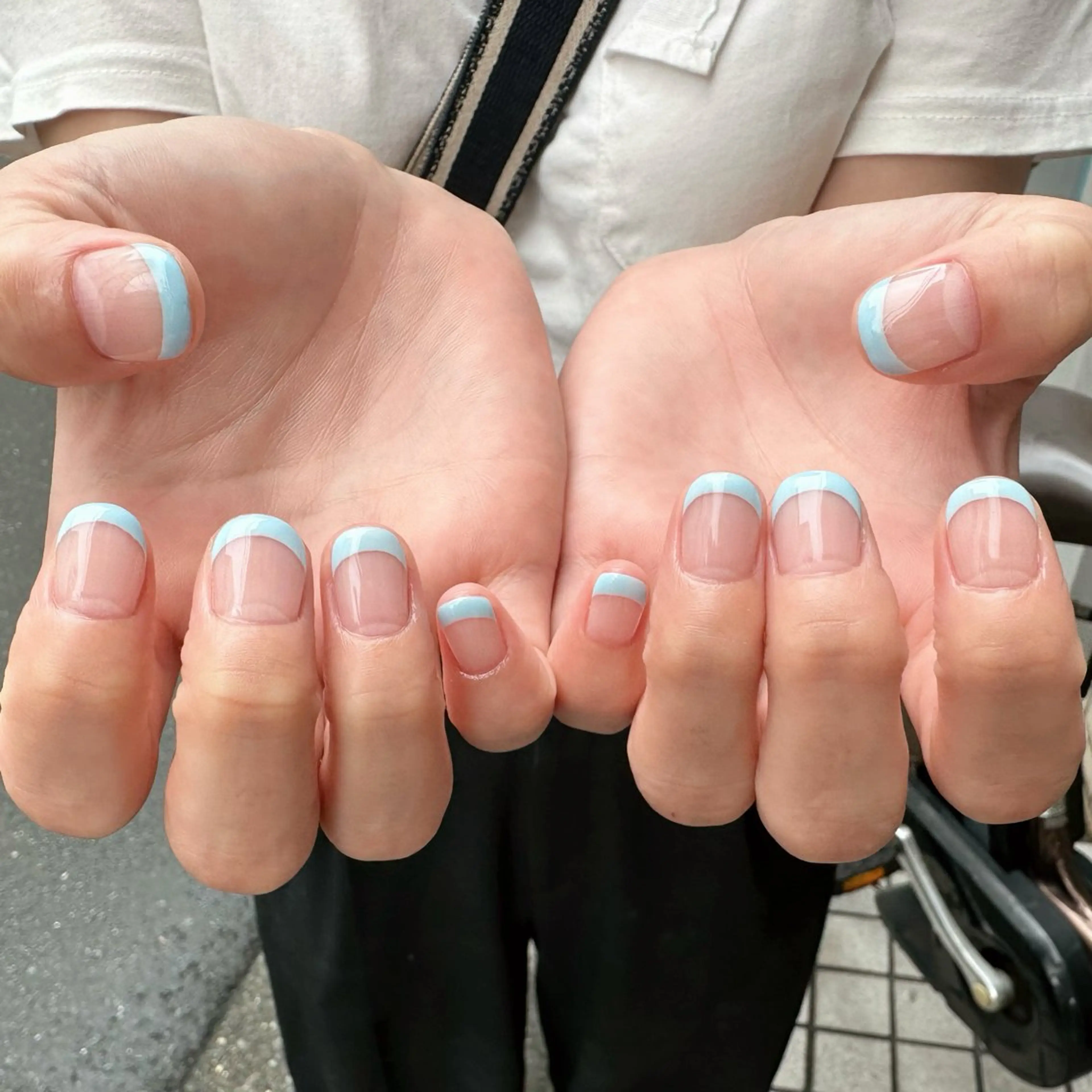 ネイル フレンチネイル erinca nail所属・圦本 有紀のネイルデザイン