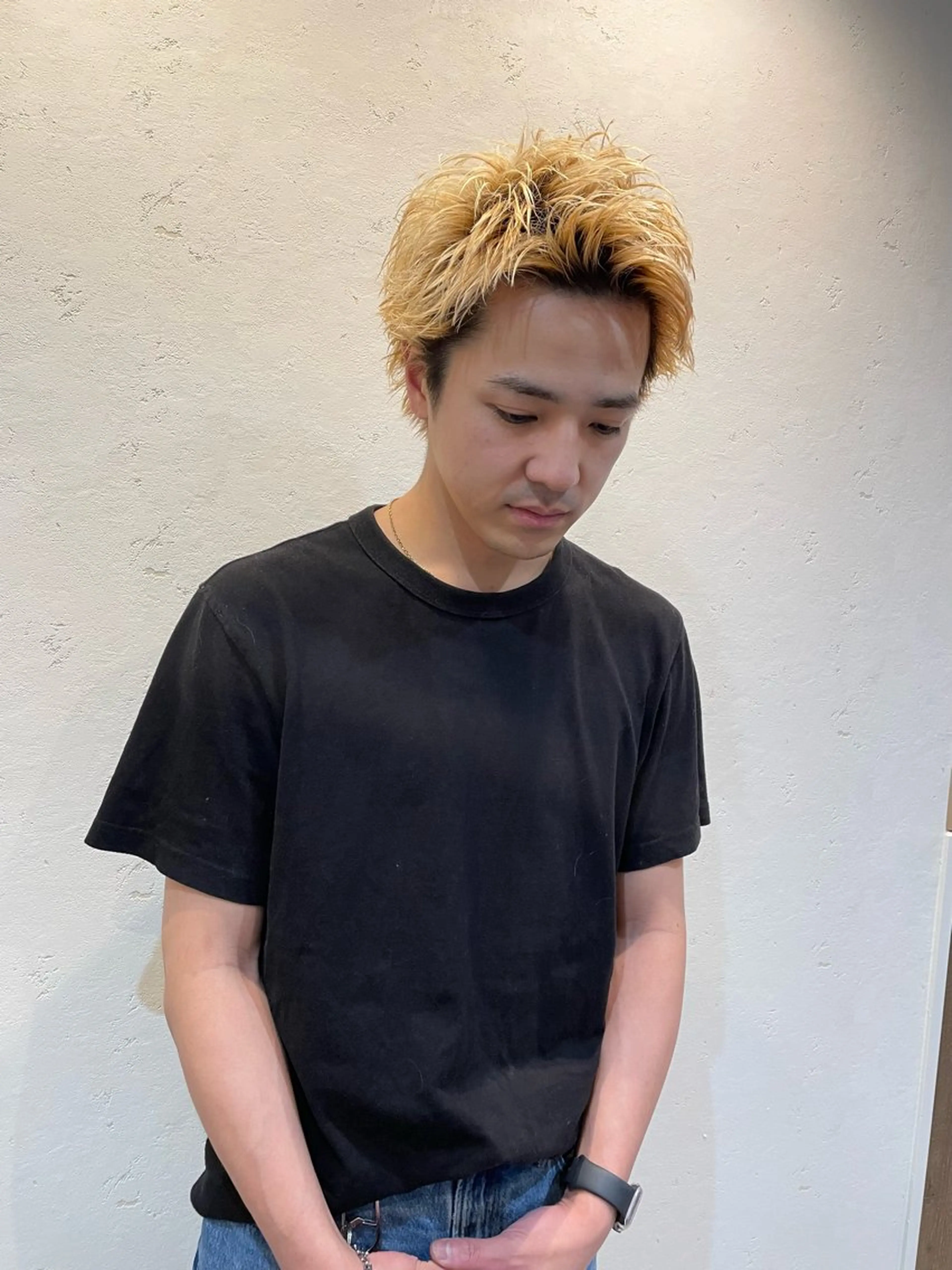 ショート メンズ メンズブリーチ 渋谷 留菜のヘアスタイル