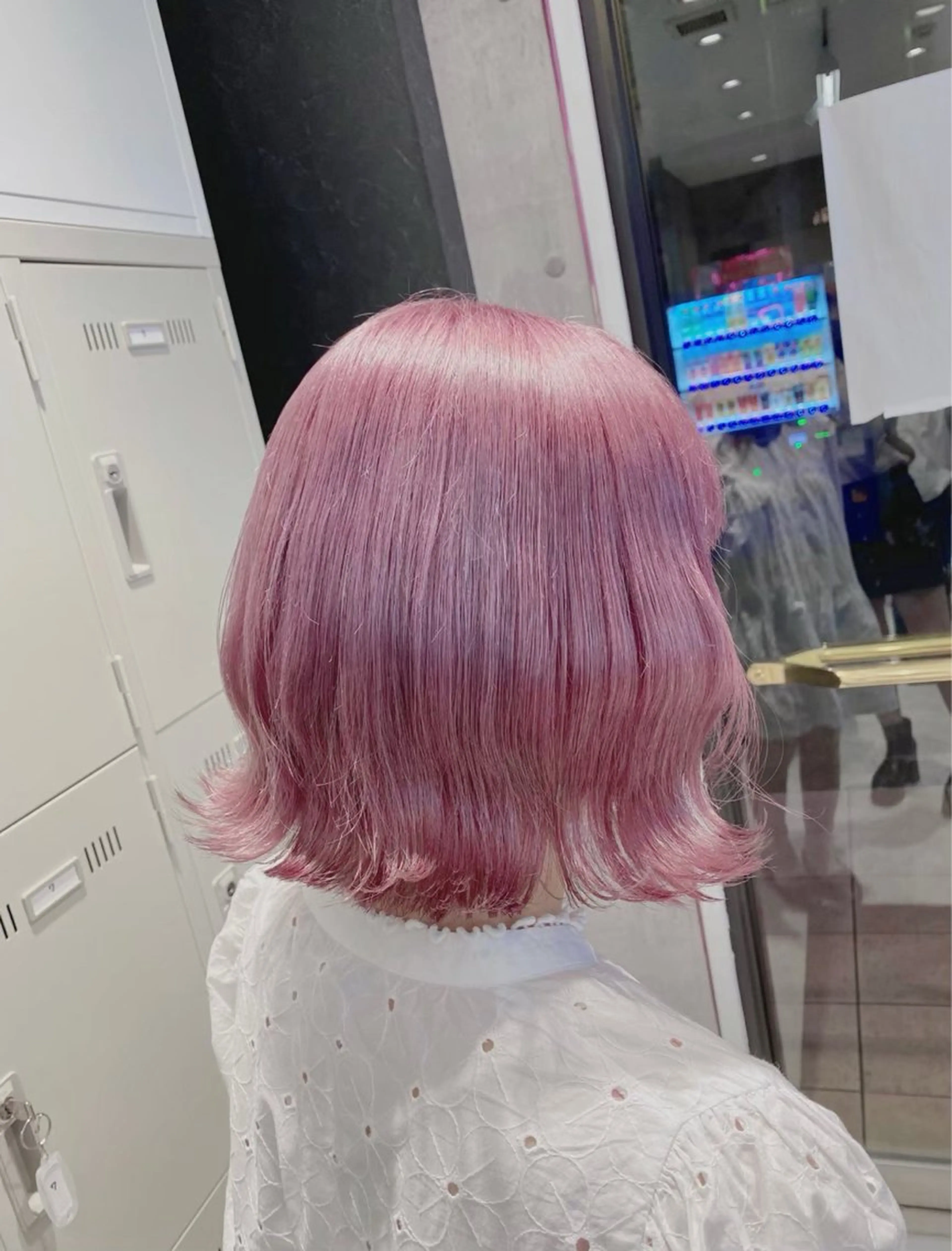 ミディアム カラー メンズウルフ🐺♡ ピンク♡ヘアメ🎀のヘアスタイル