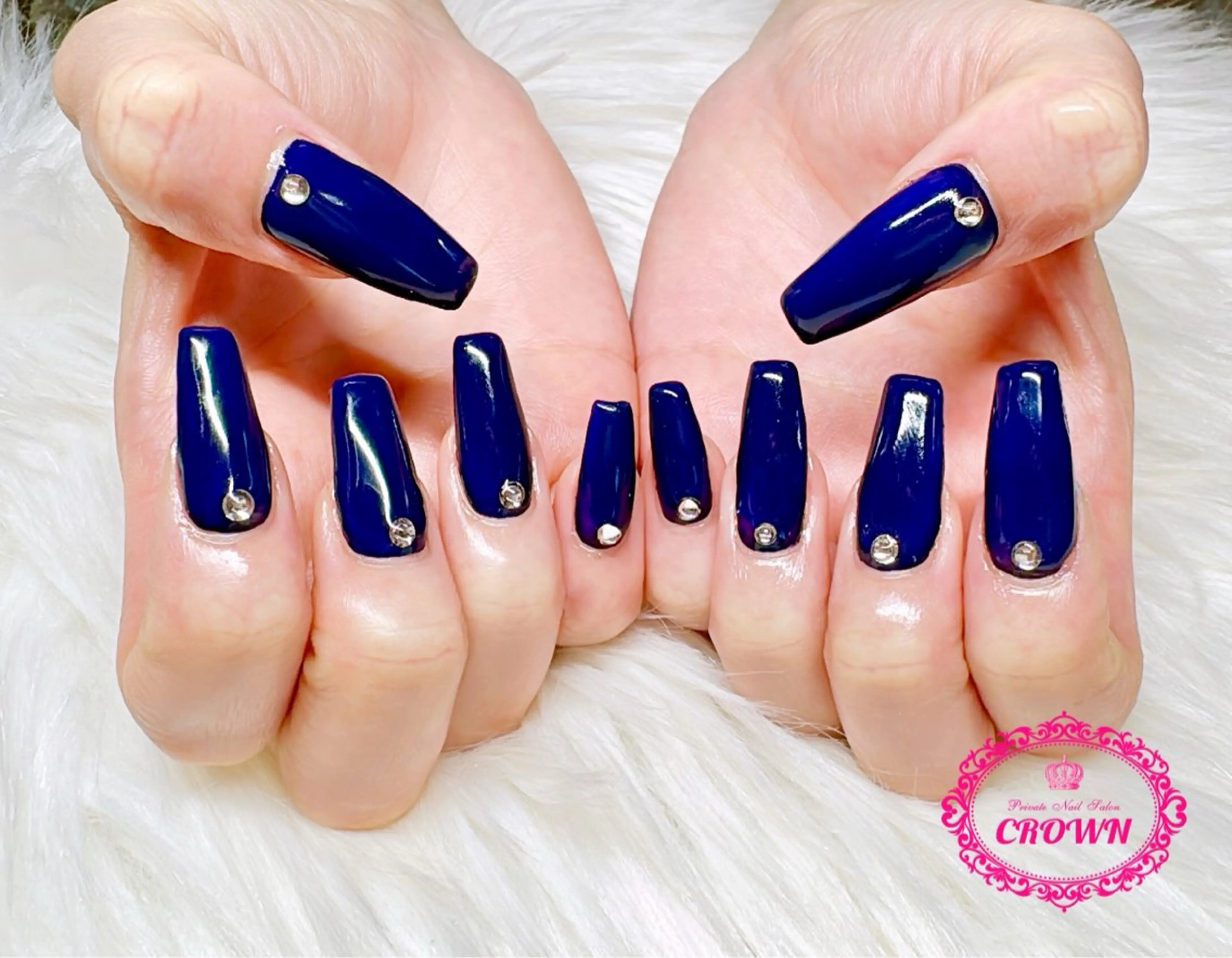 ネイル CROWN プライベートサロンのネイルデザイン