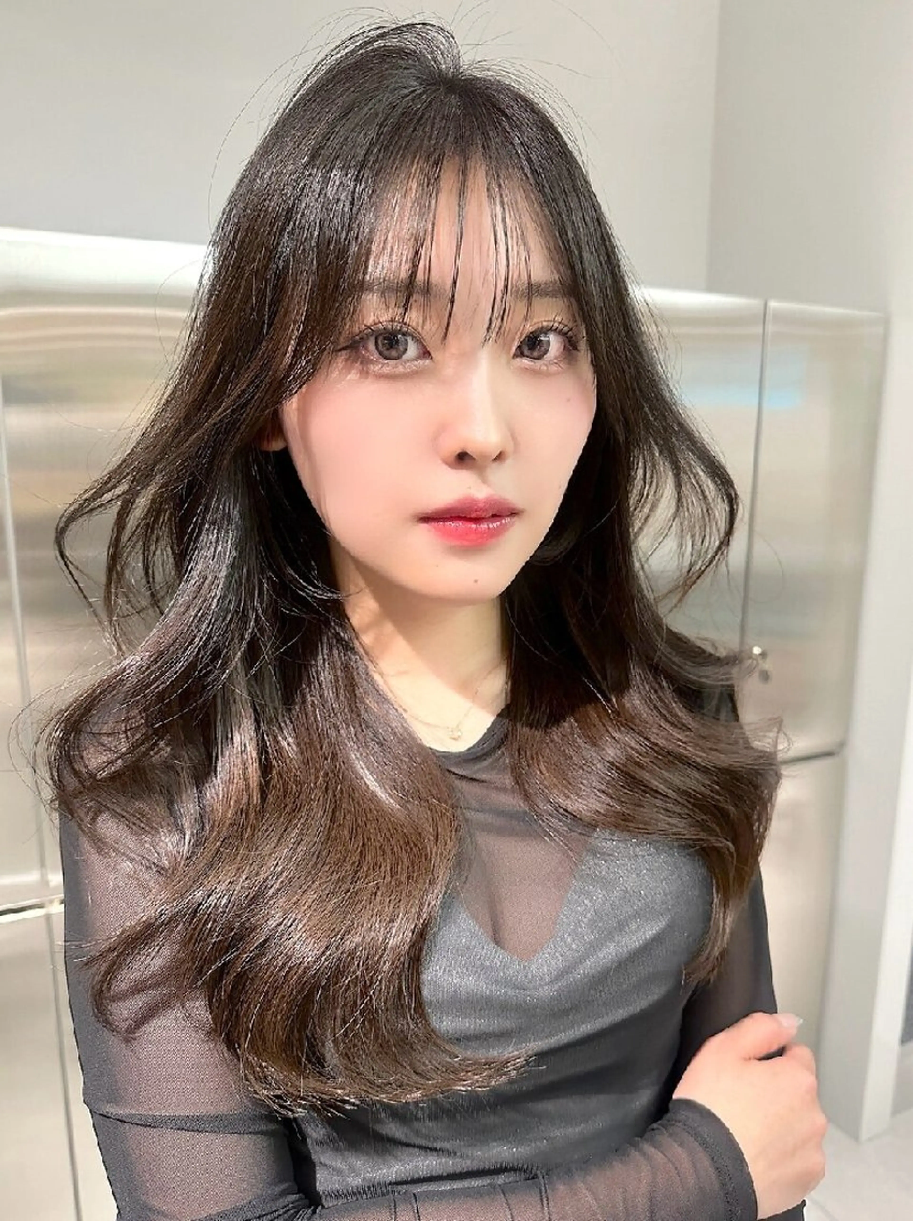 ロング カラー カット ヘアカラー トリートメント Lond Mirrorのヘアスタイル