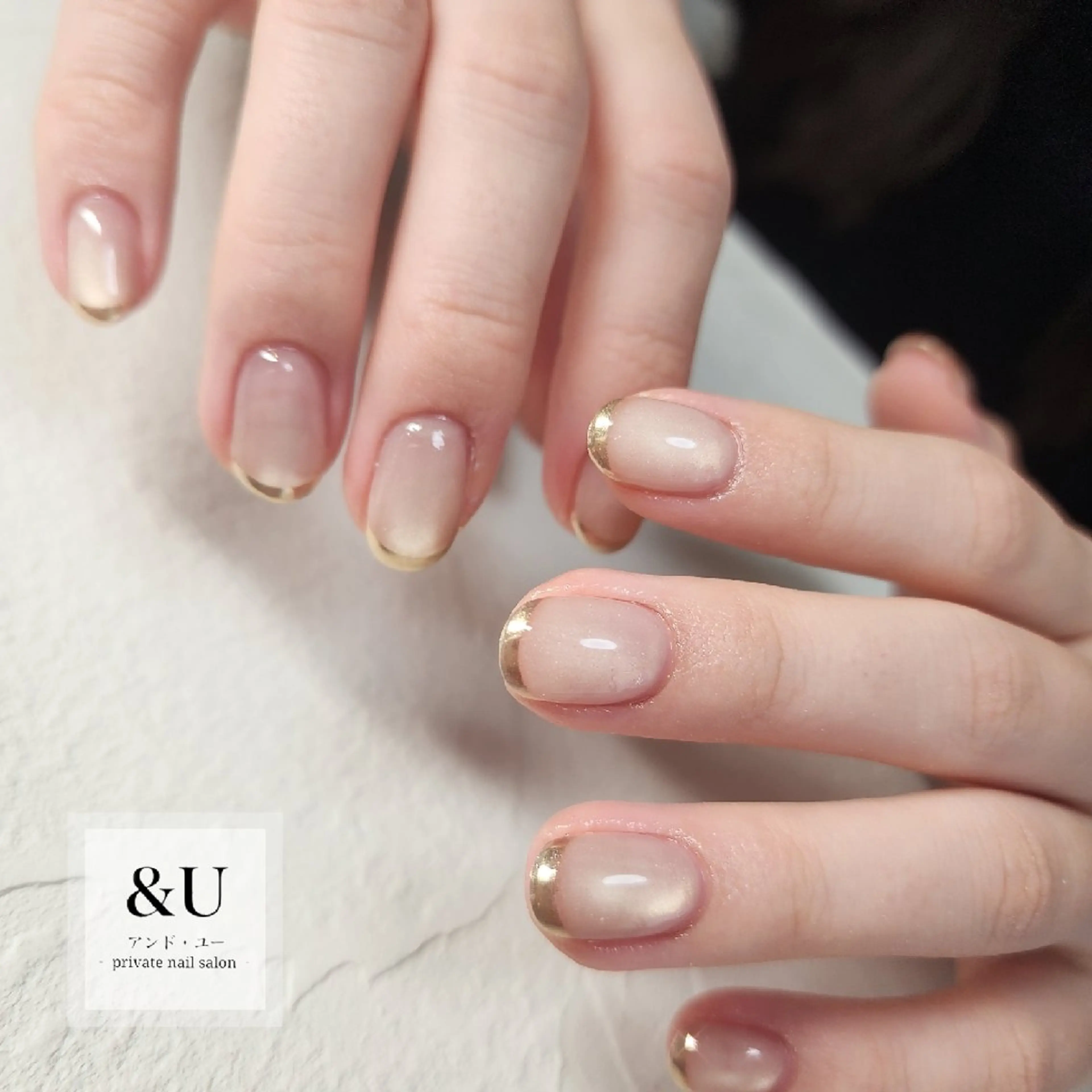 ネイル フレンチネイル ジェルネイル ロングネイル マグネットネイル ミラーネイル ハンドネイル ＆Ｕ (アンド・ユー)のネイルデザイン