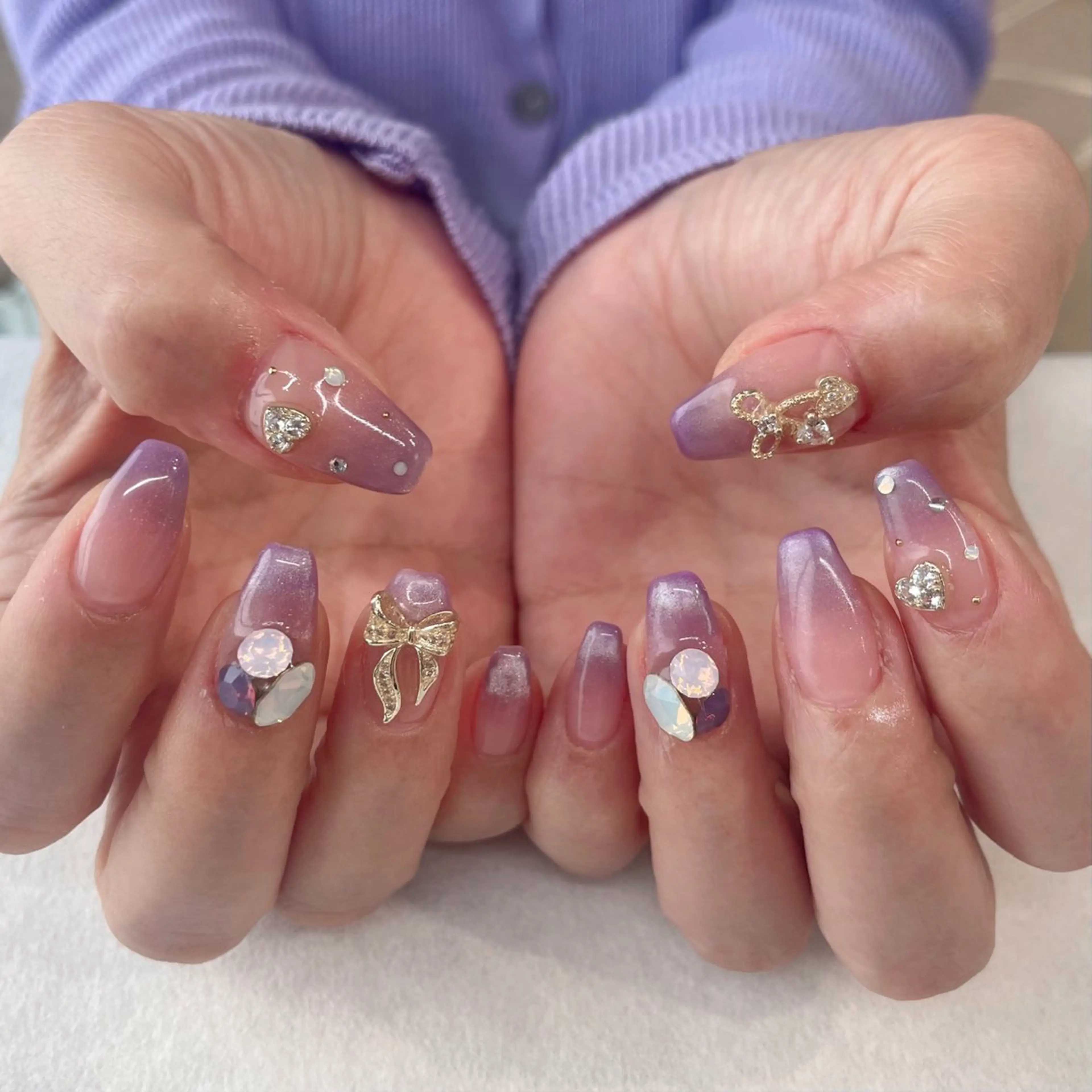 ネイル ハンドネイル 💎🐰 saki. m 🐰💎のネイルデザイン