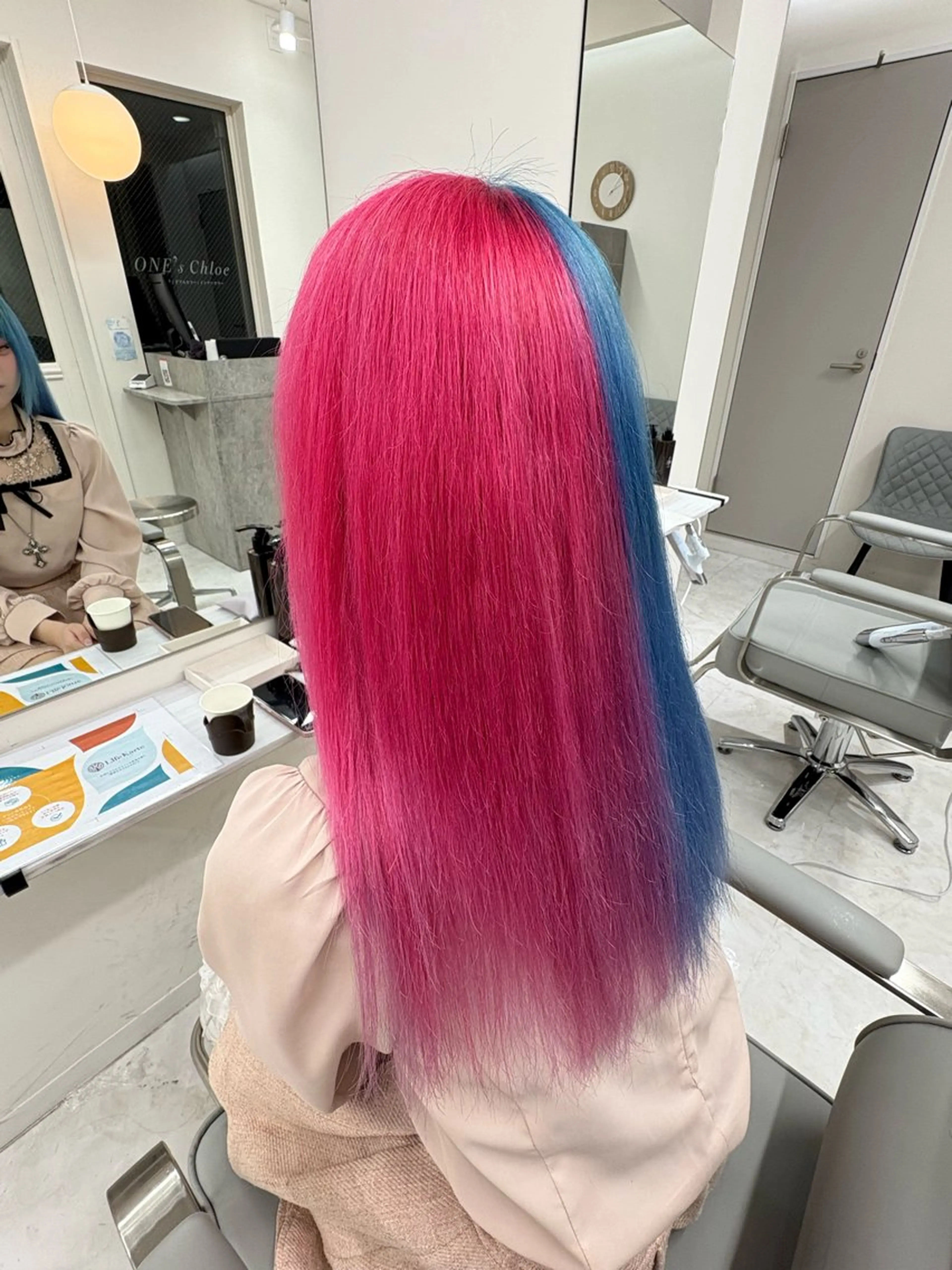 ミディアム カラー アッシュ アッシュグレー ベージュカラー ブリーチ ブロンド ヘアカラー トリートメント 【ピンク×ブロンド】 髪質改善/大和🎀のヘアスタイル